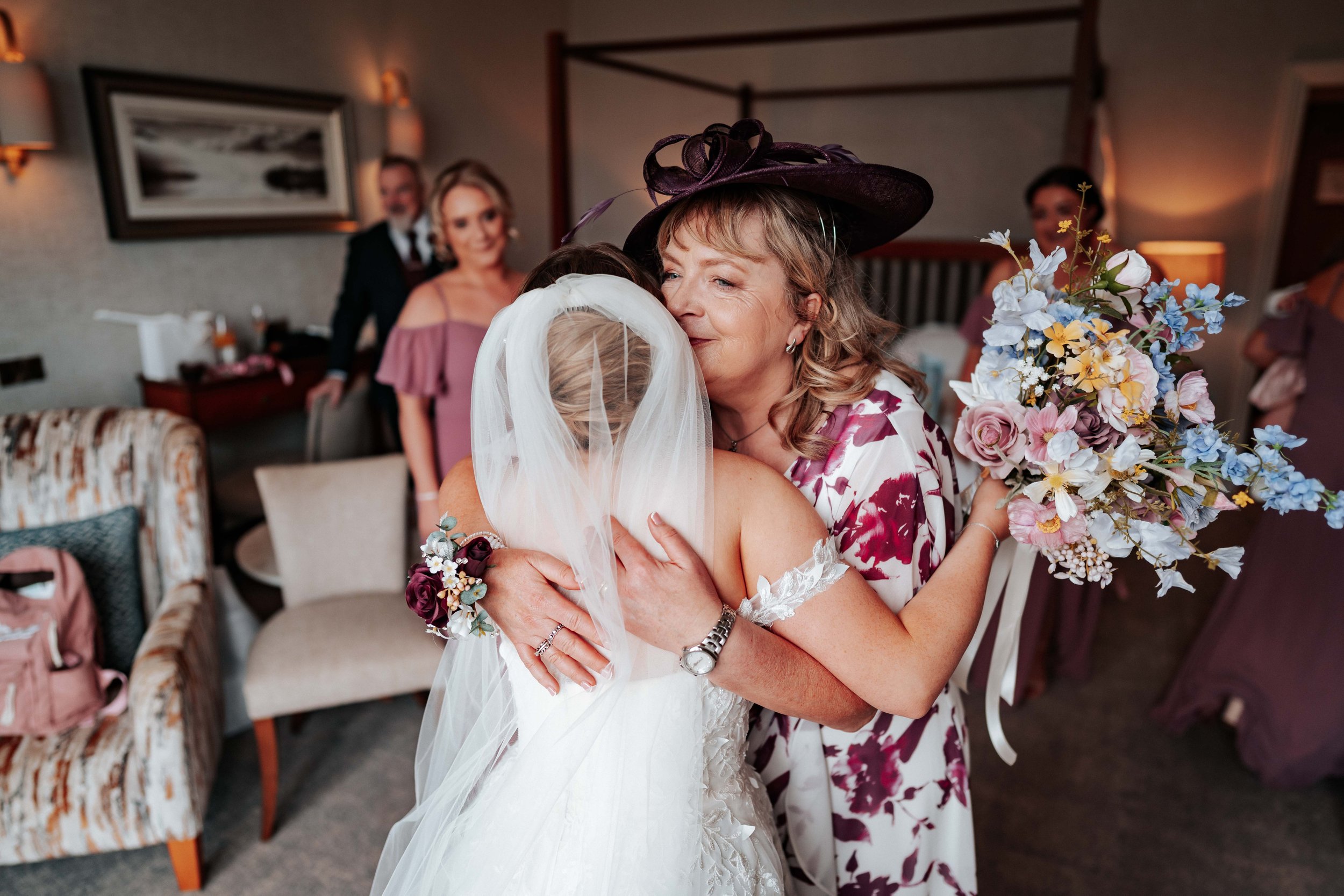 Shaun & Laura -- Inn On The Lake-87.jpg