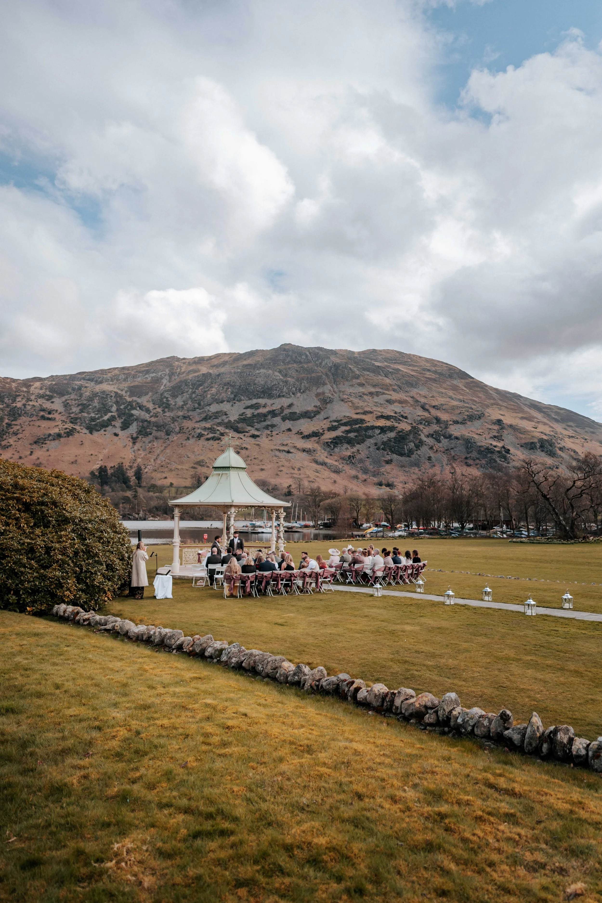 Shaun & Laura -- Inn On The Lake-115.jpg