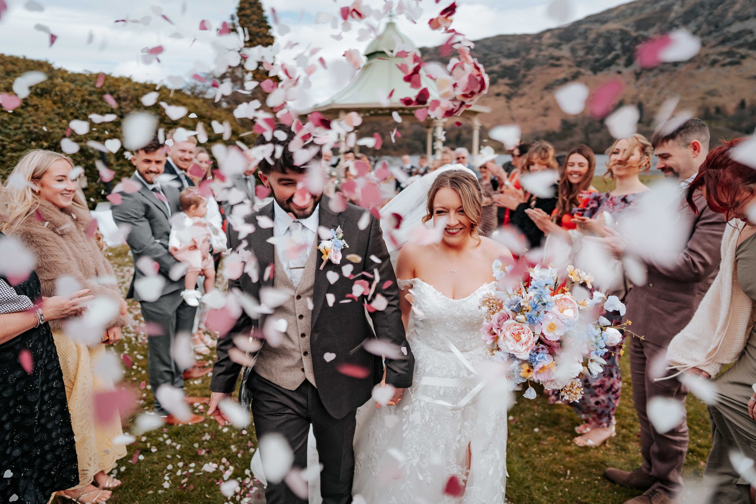 Shaun & Laura -- Inn On The Lake-155.jpg