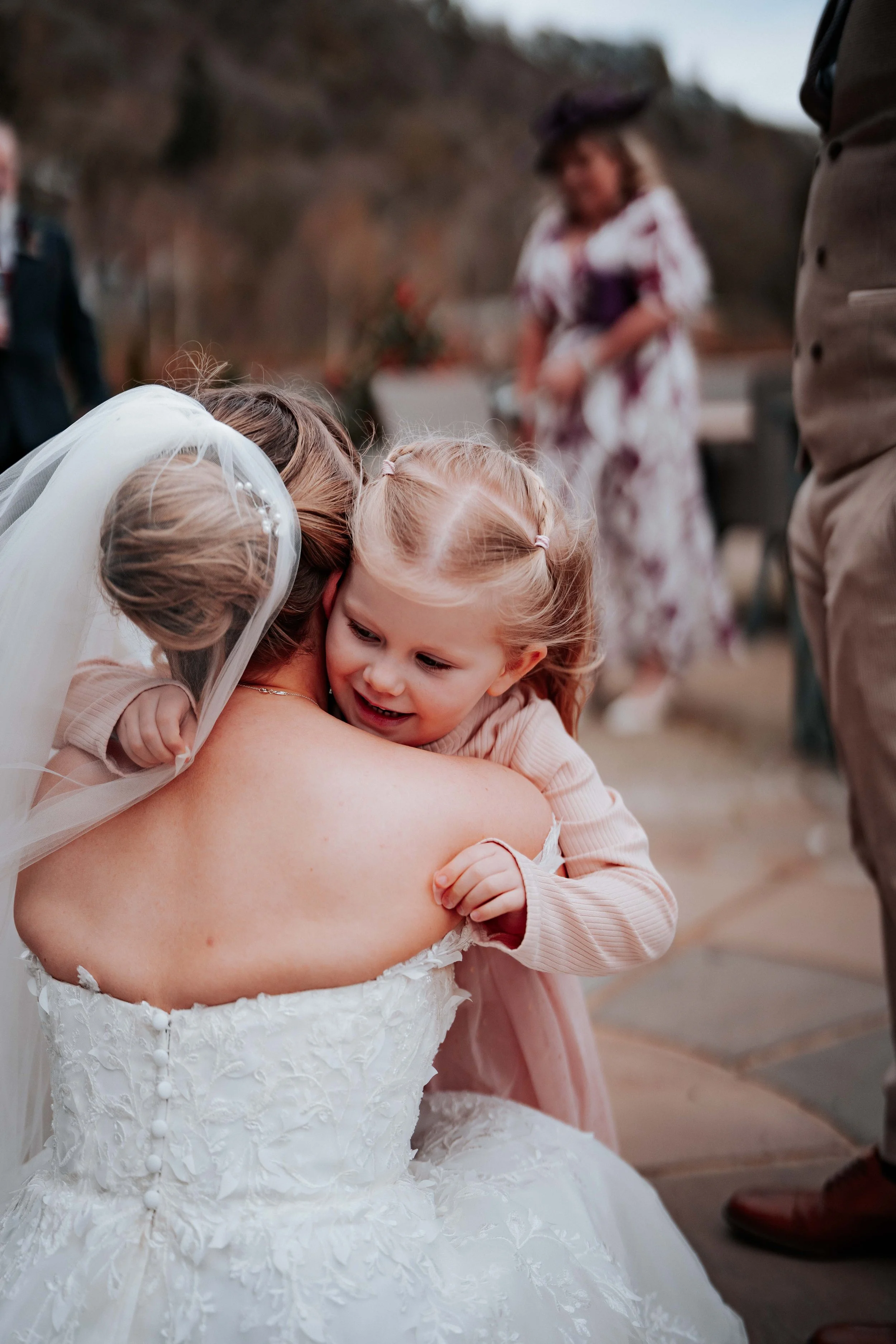 Shaun & Laura -- Inn On The Lake-170.jpg