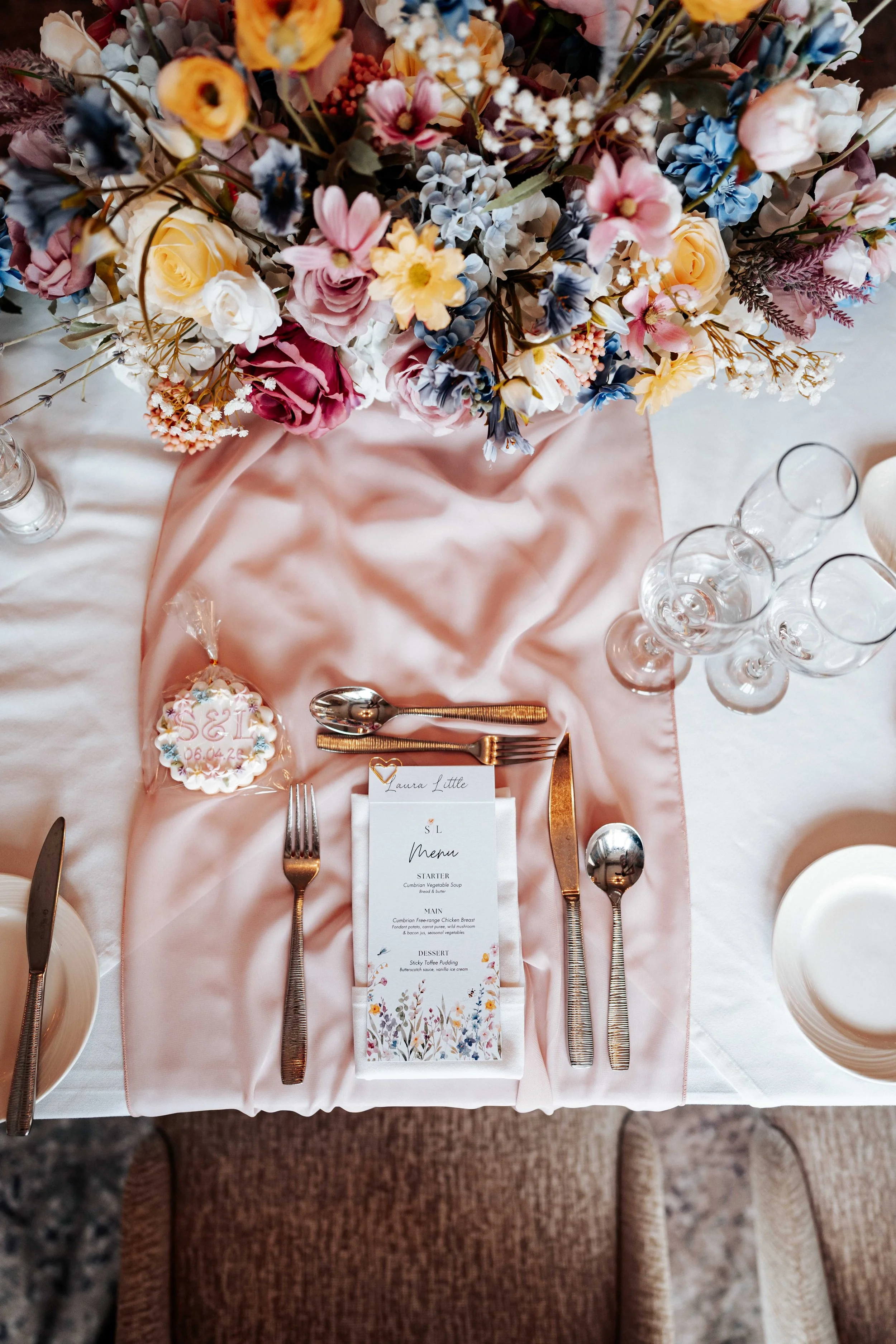 Shaun & Laura -- Inn On The Lake-225.jpg