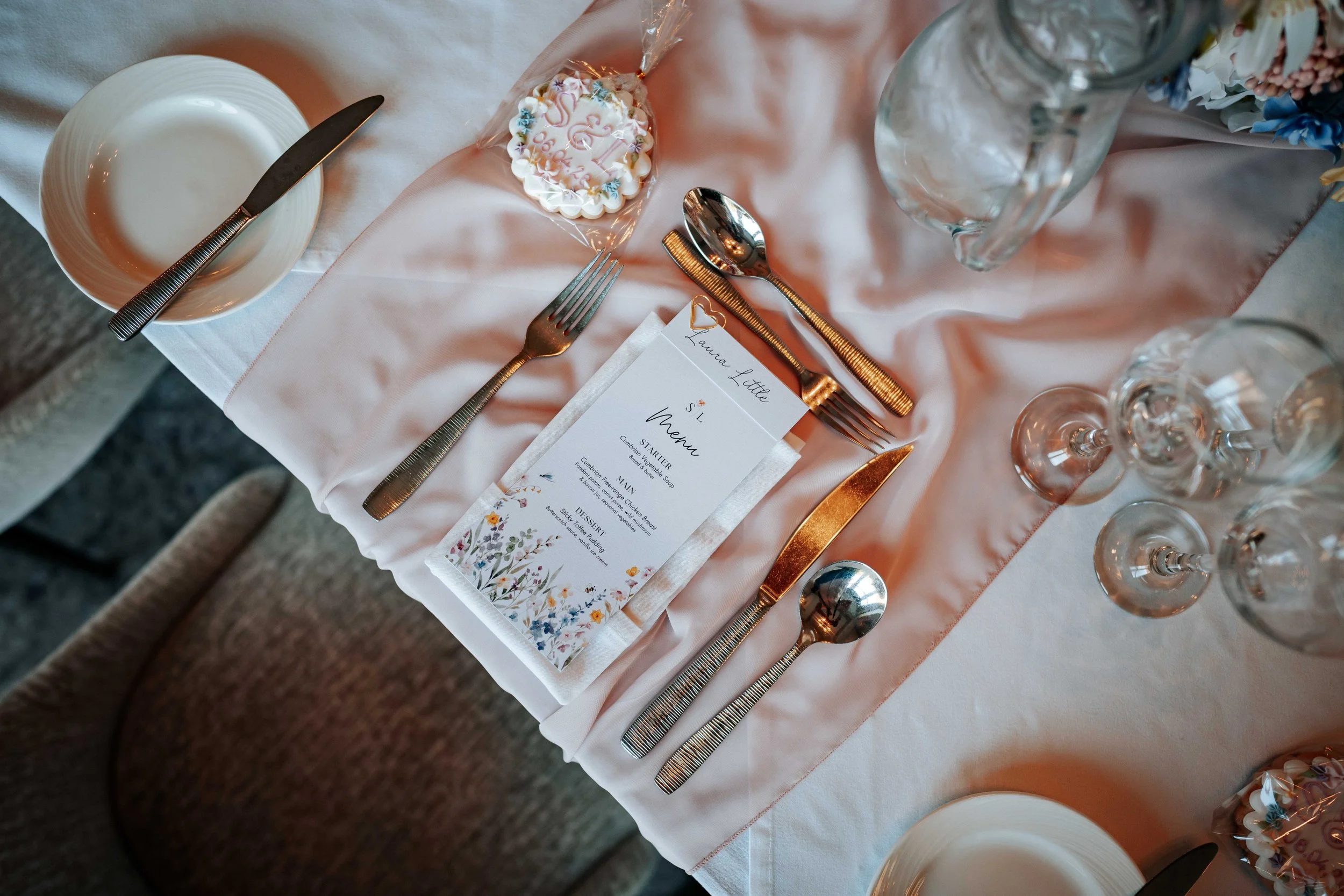 Shaun & Laura -- Inn On The Lake-233.jpg