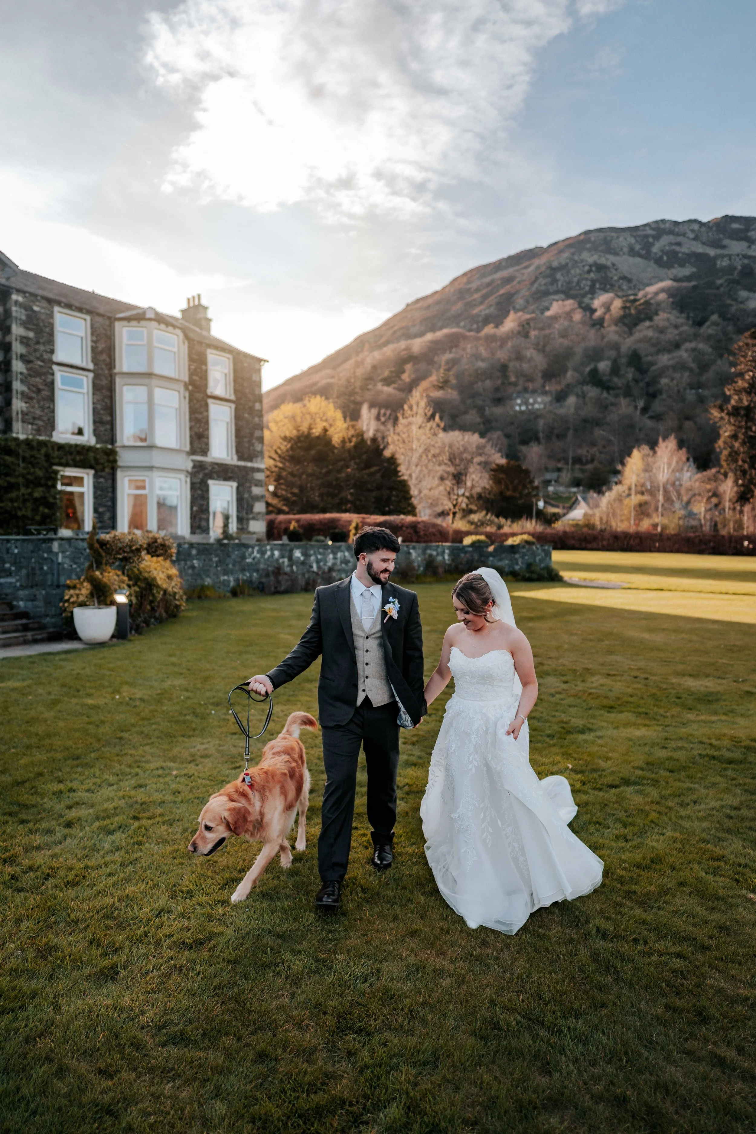 Shaun & Laura -- Inn On The Lake-246.jpg