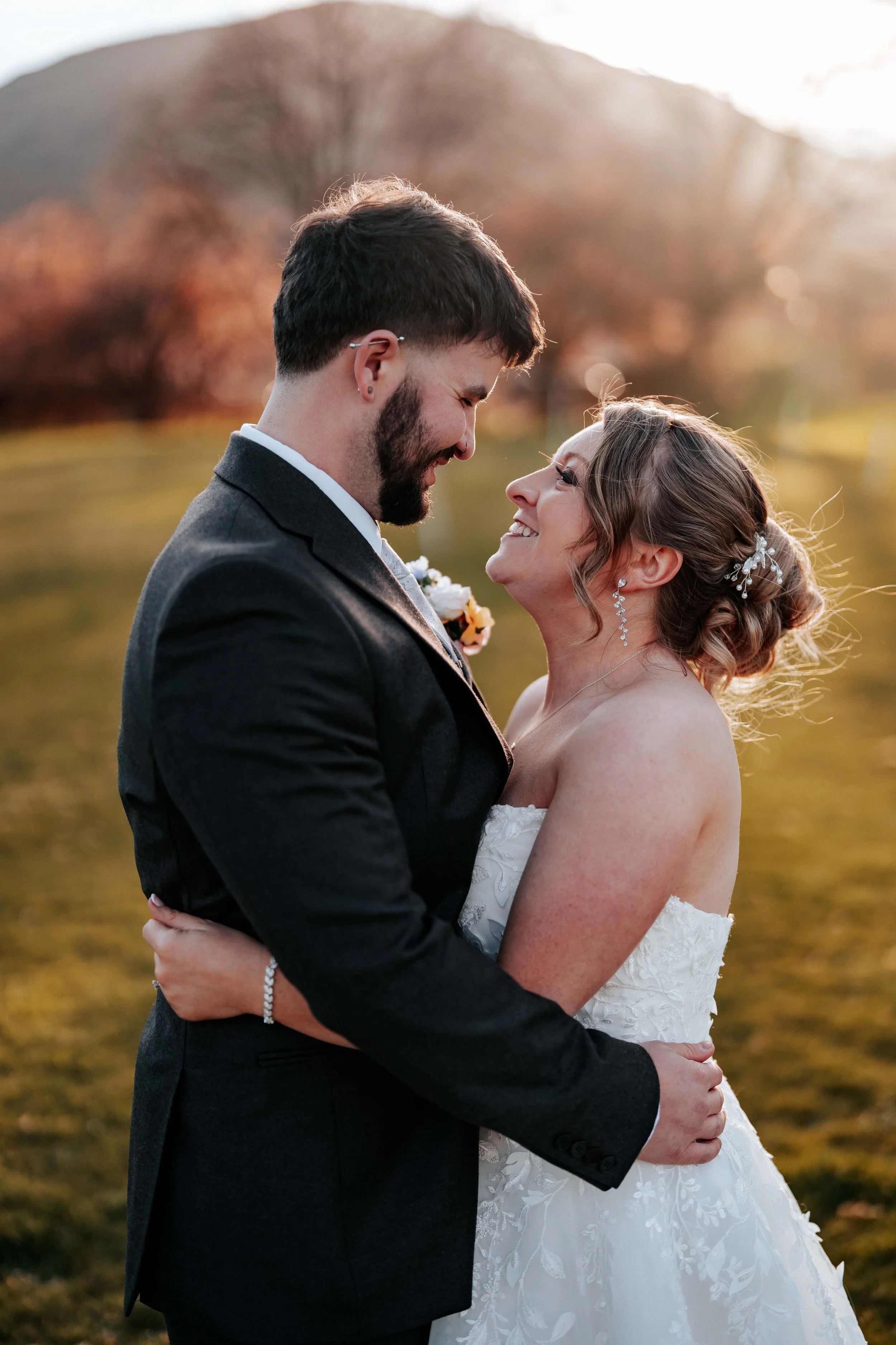 Shaun & Laura -- Inn On The Lake-264.jpg