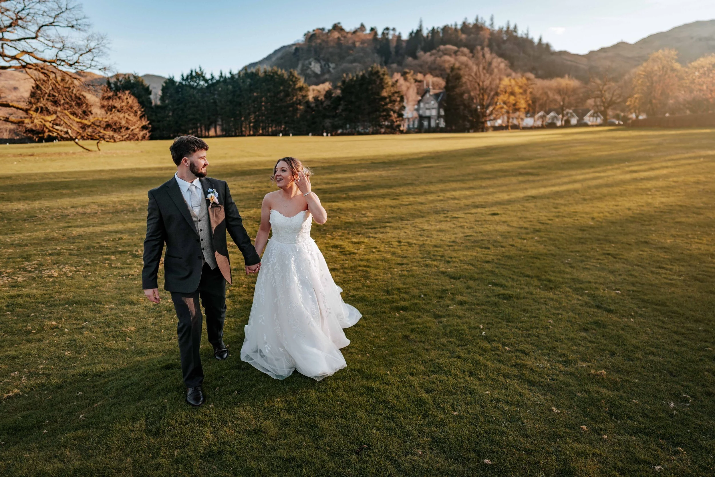 Shaun & Laura -- Inn On The Lake-266.jpg