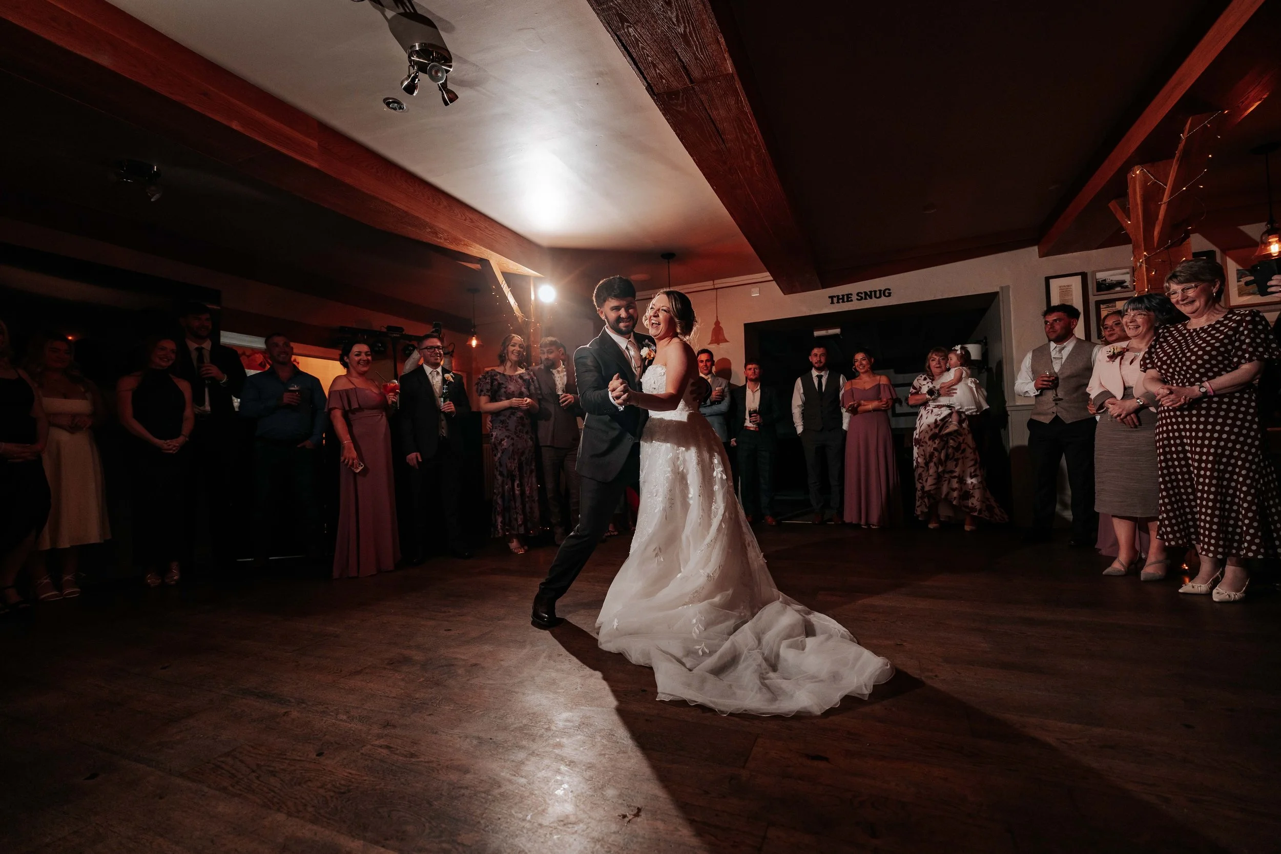 Shaun & Laura -- Inn On The Lake-279.jpg