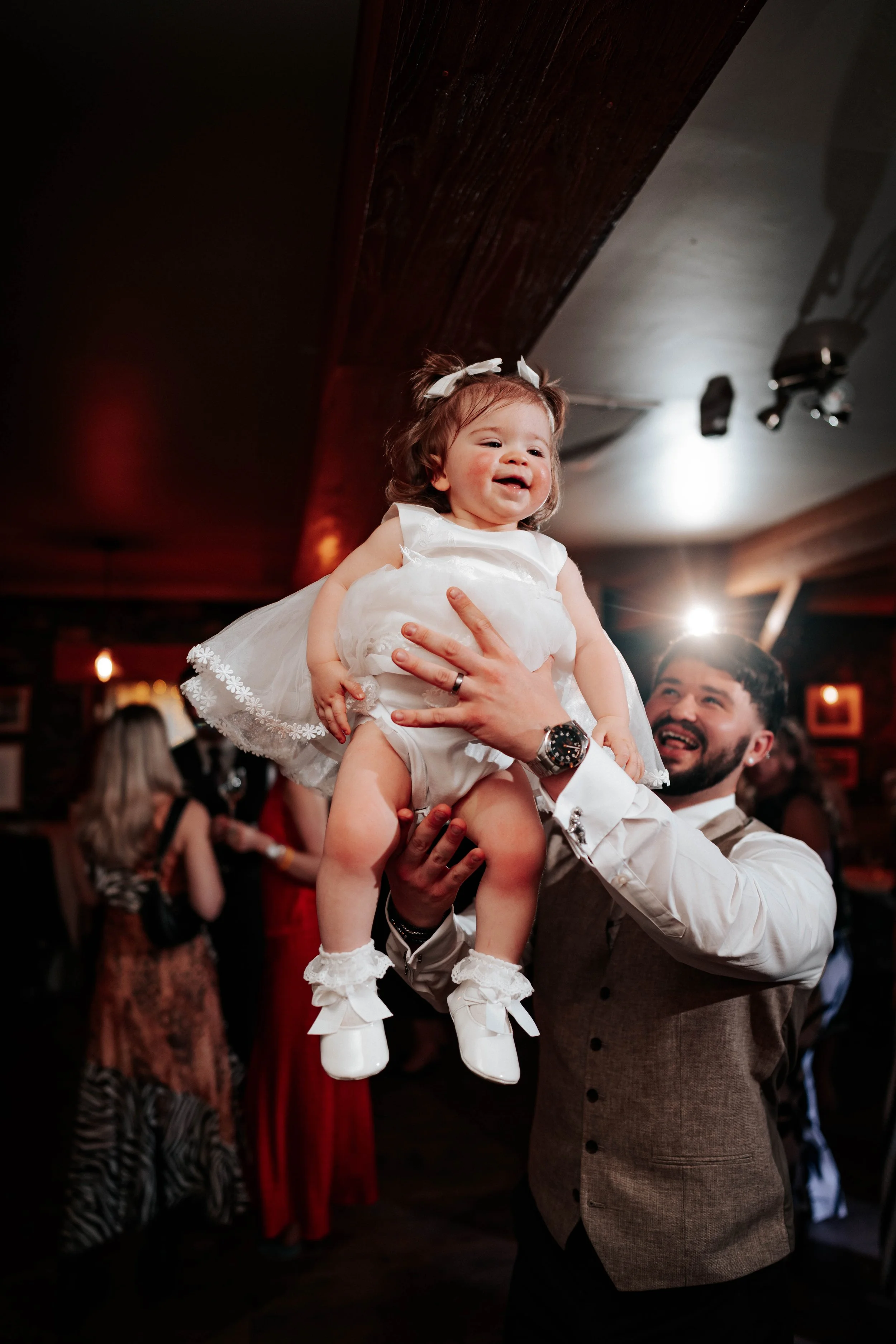 Shaun & Laura -- Inn On The Lake-299.jpg