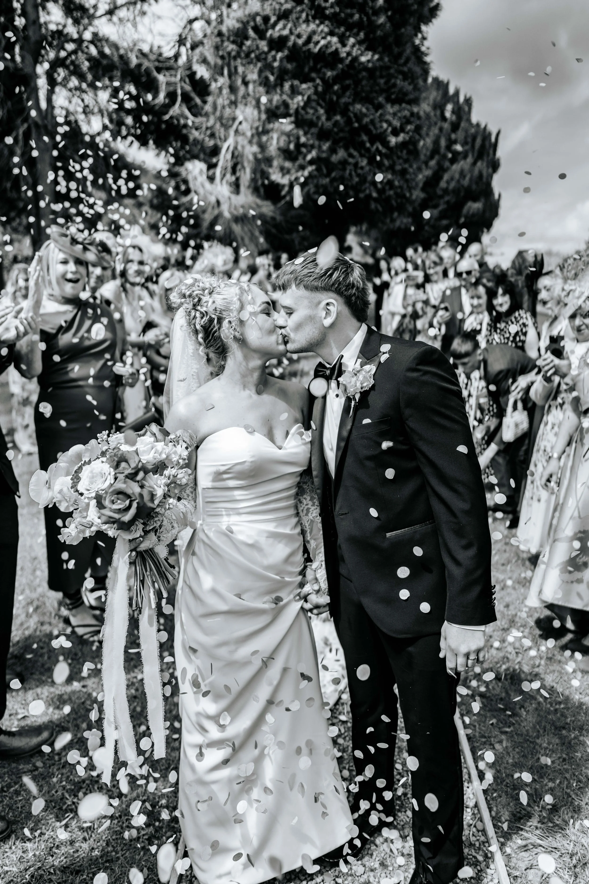 Lewis & Grace -- New House Farm-115.jpg