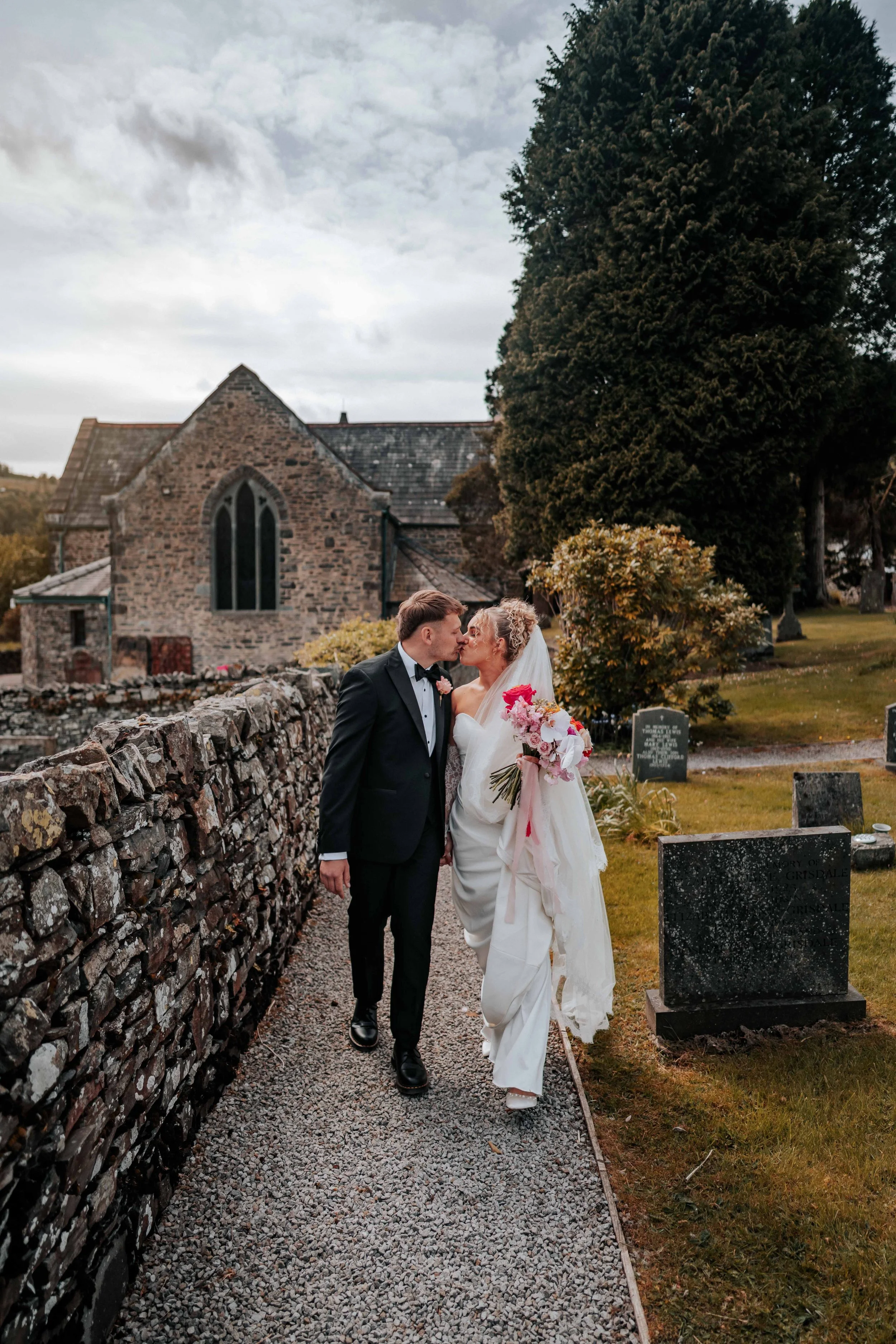 Lewis & Grace -- New House Farm-144.jpg