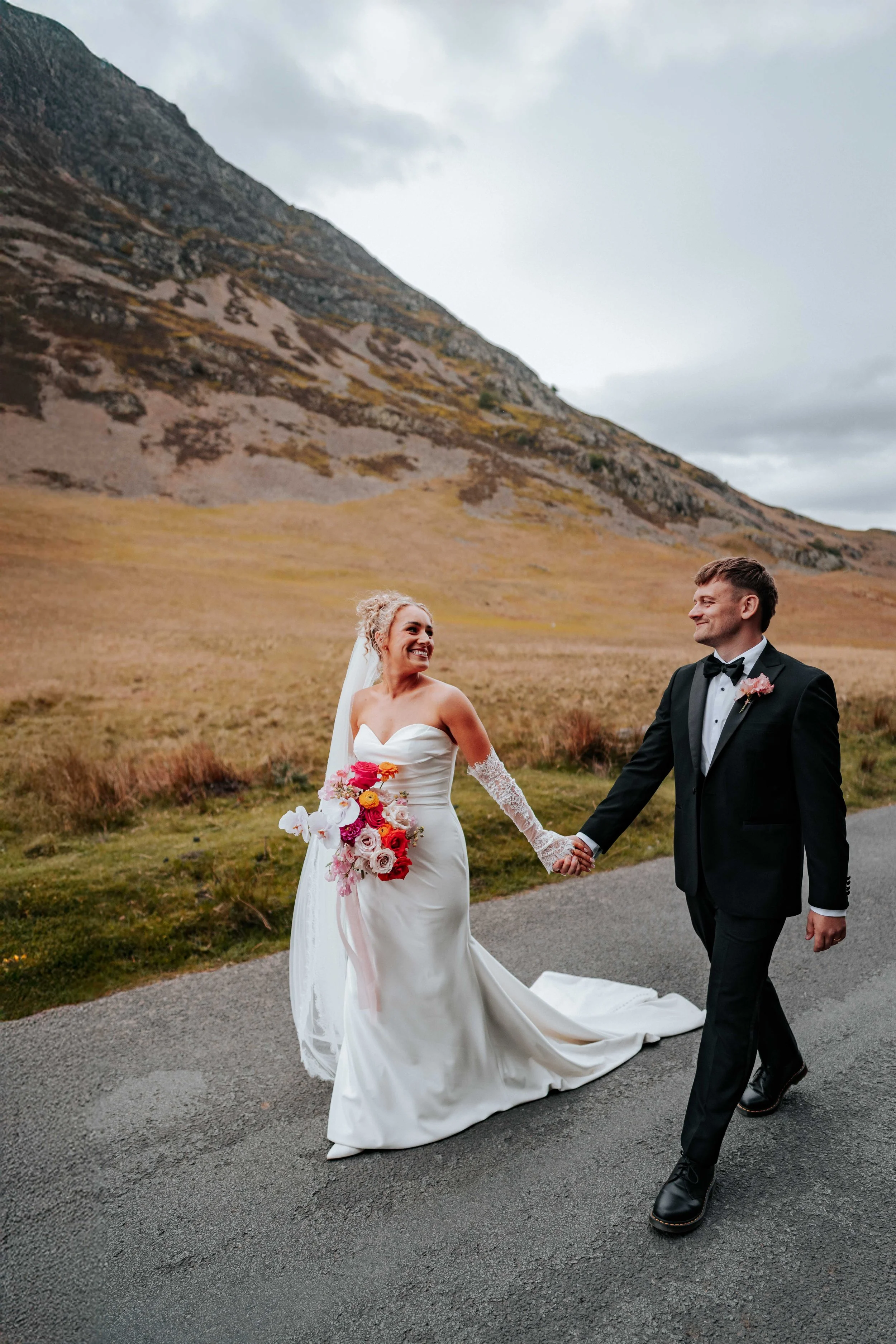 Lewis & Grace -- New House Farm-201.jpg