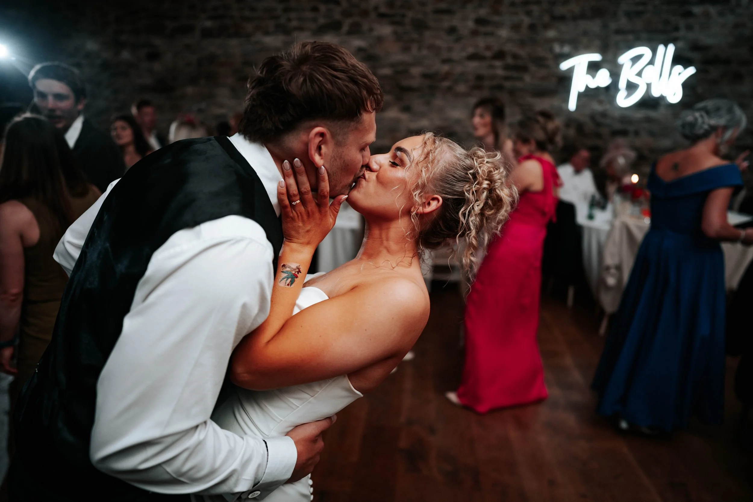 Lewis & Grace -- New House Farm-320.jpg