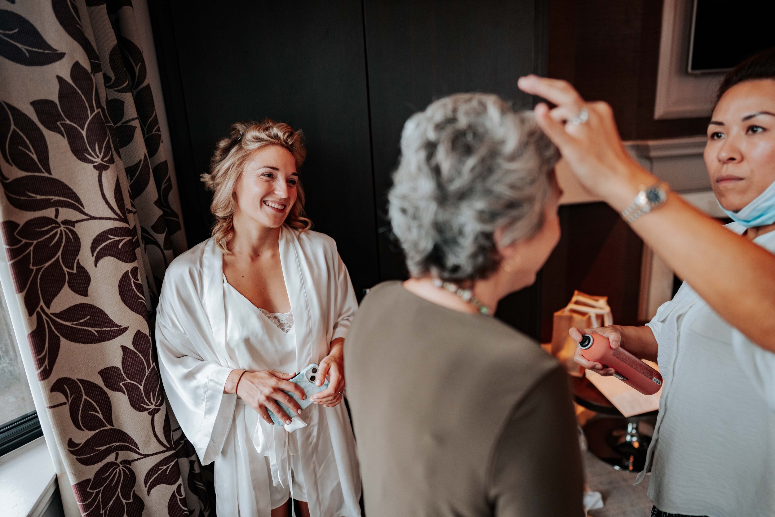 Lee & Geraldine -- Abbey House Hotel-20.jpg