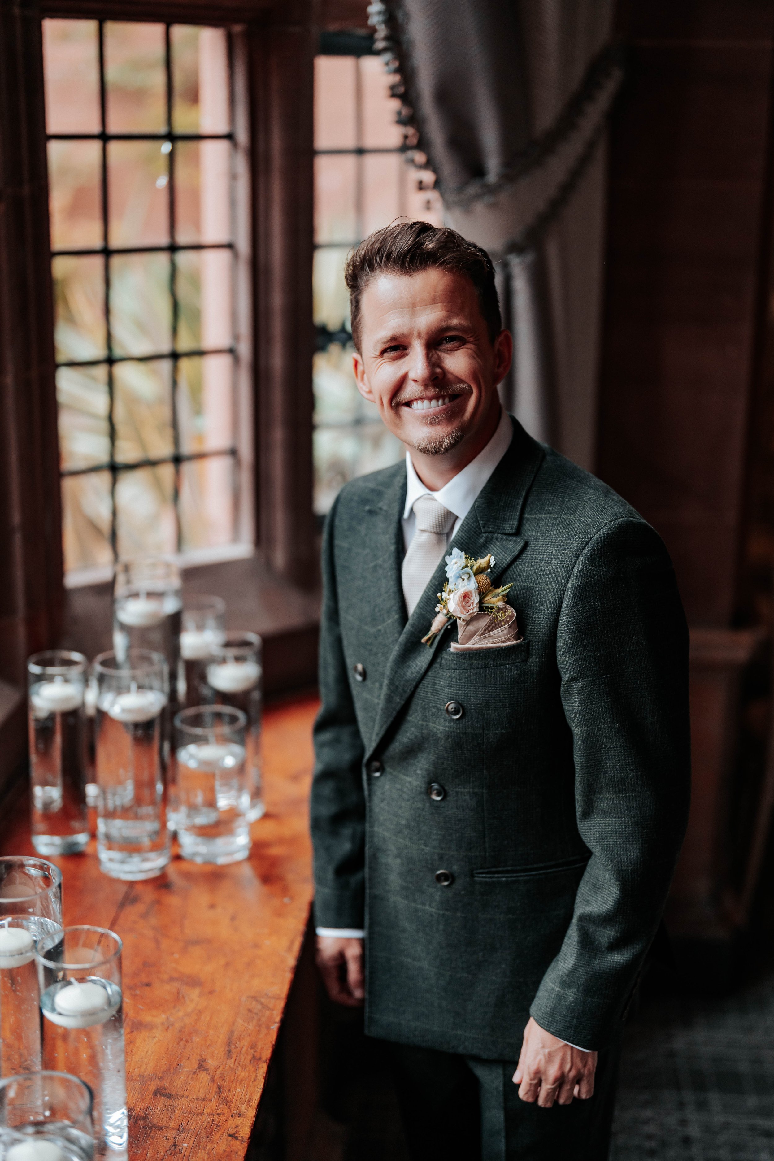 Lee & Geraldine -- Abbey House Hotel-32.jpg