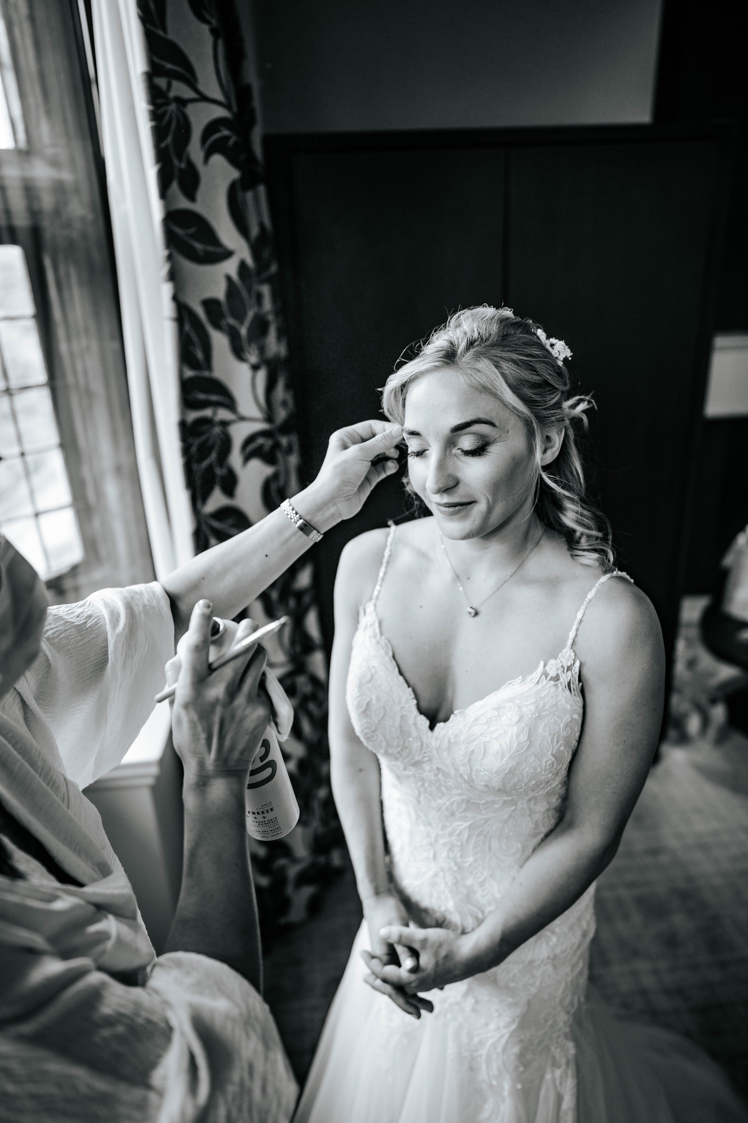 Lee & Geraldine -- Abbey House Hotel-42.jpg