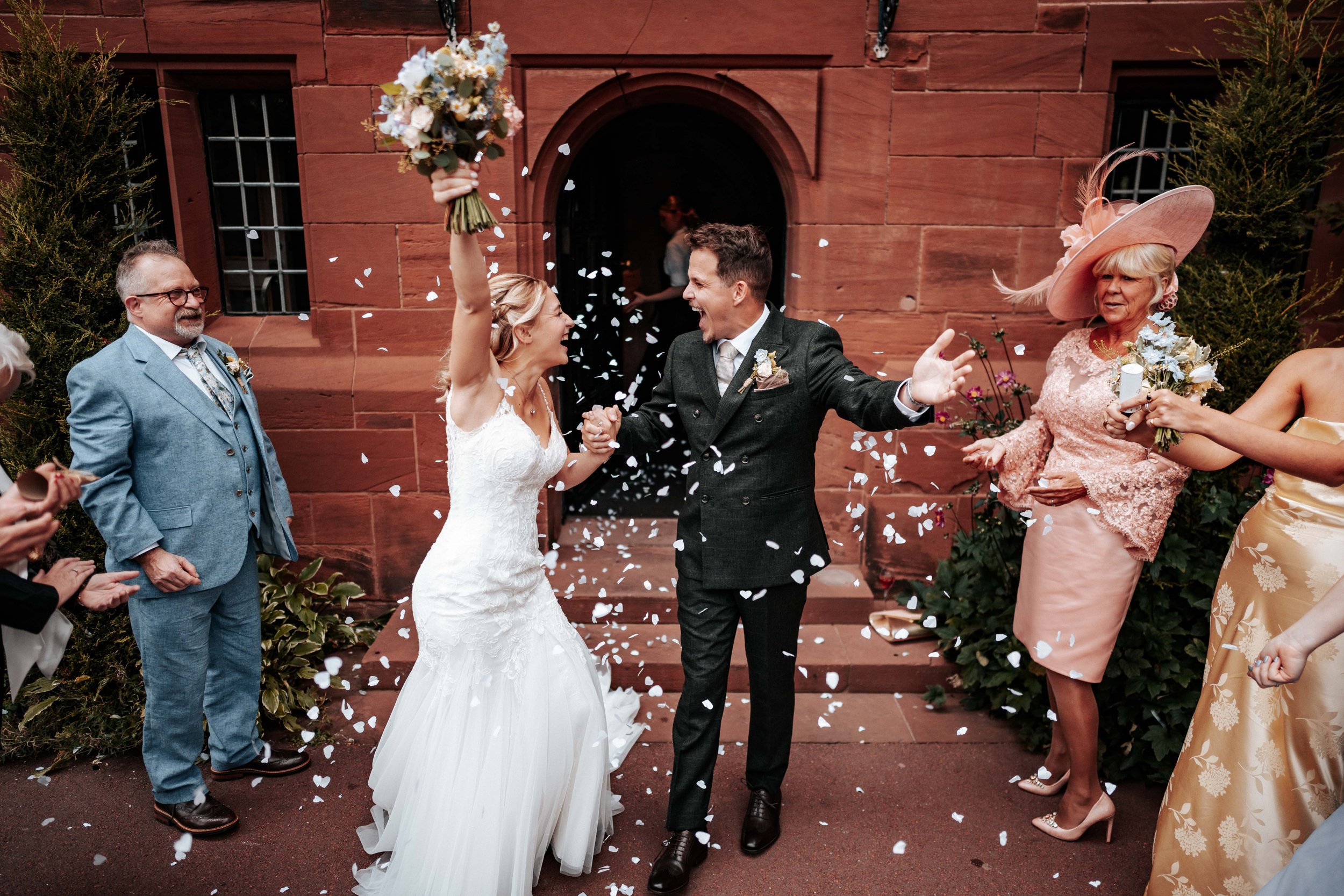 Lee & Geraldine -- Abbey House Hotel-81.jpg