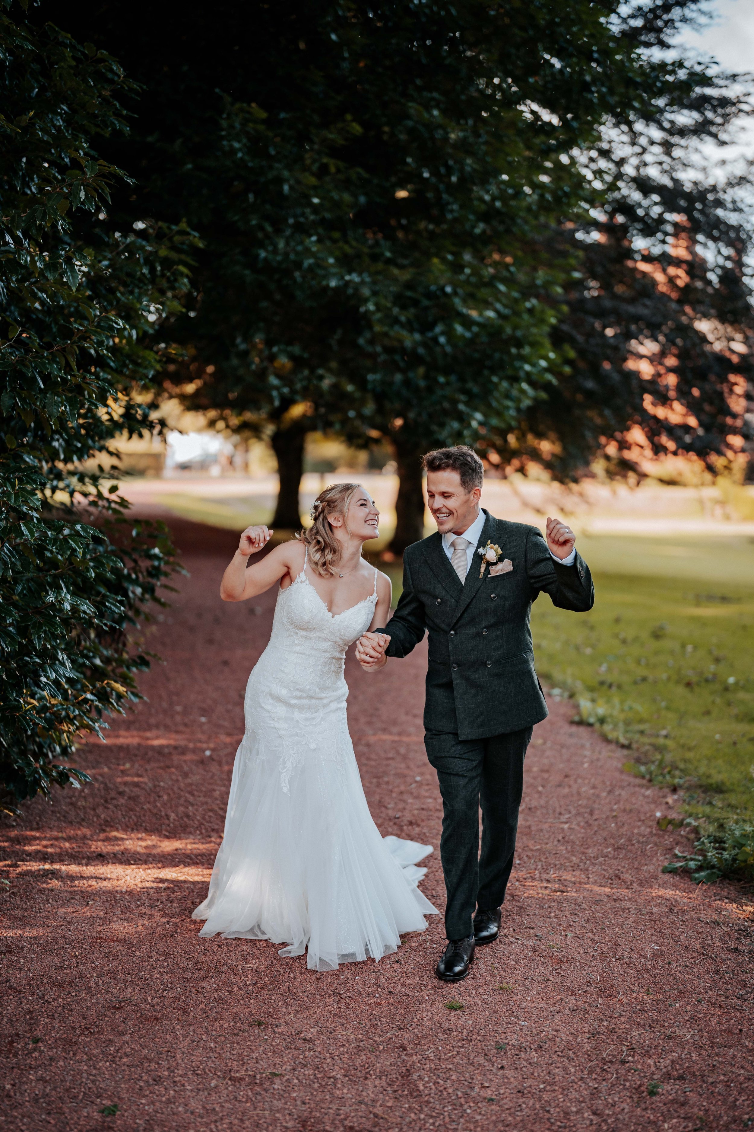 Lee & Geraldine -- Abbey House Hotel-183.jpg