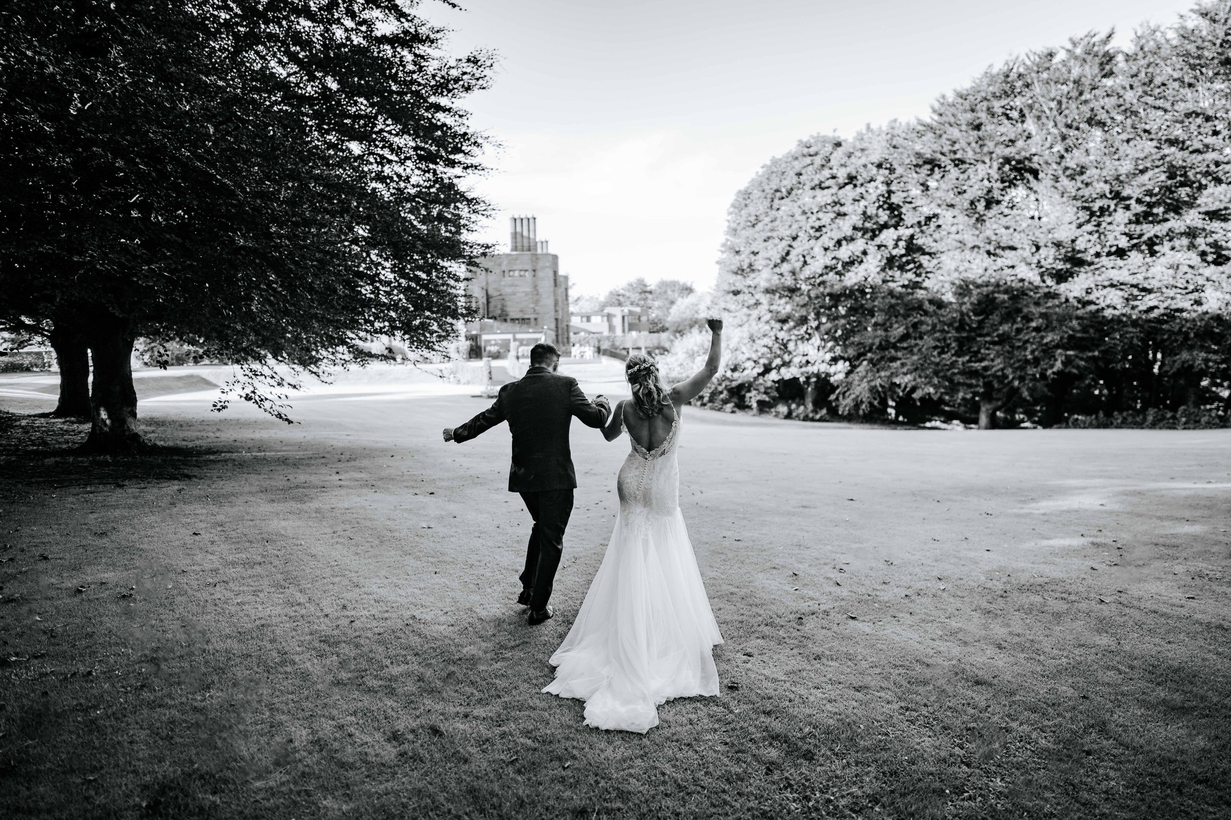 Lee & Geraldine -- Abbey House Hotel-201.jpg