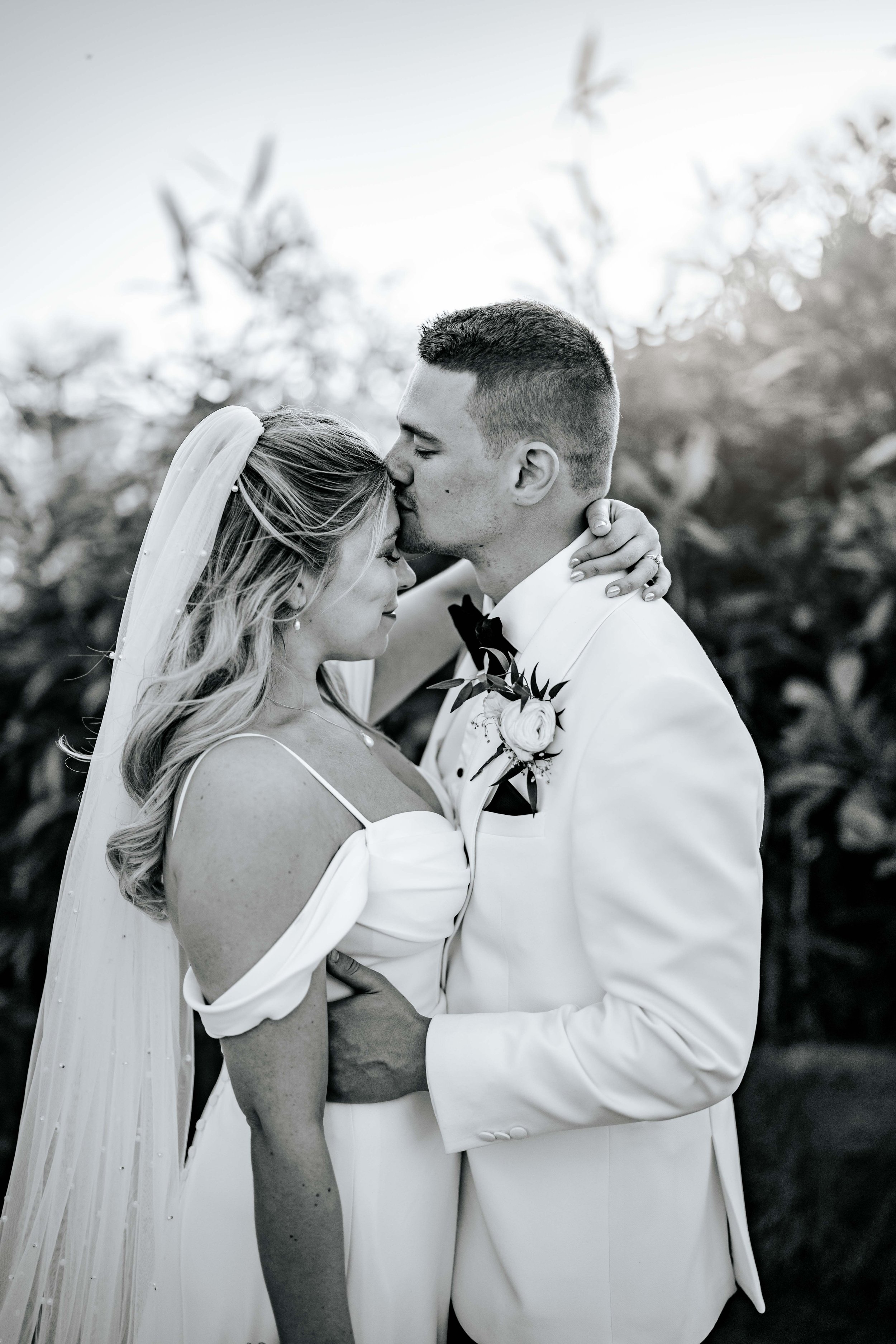 Sam & Anna -- Eden Barn-170.jpg