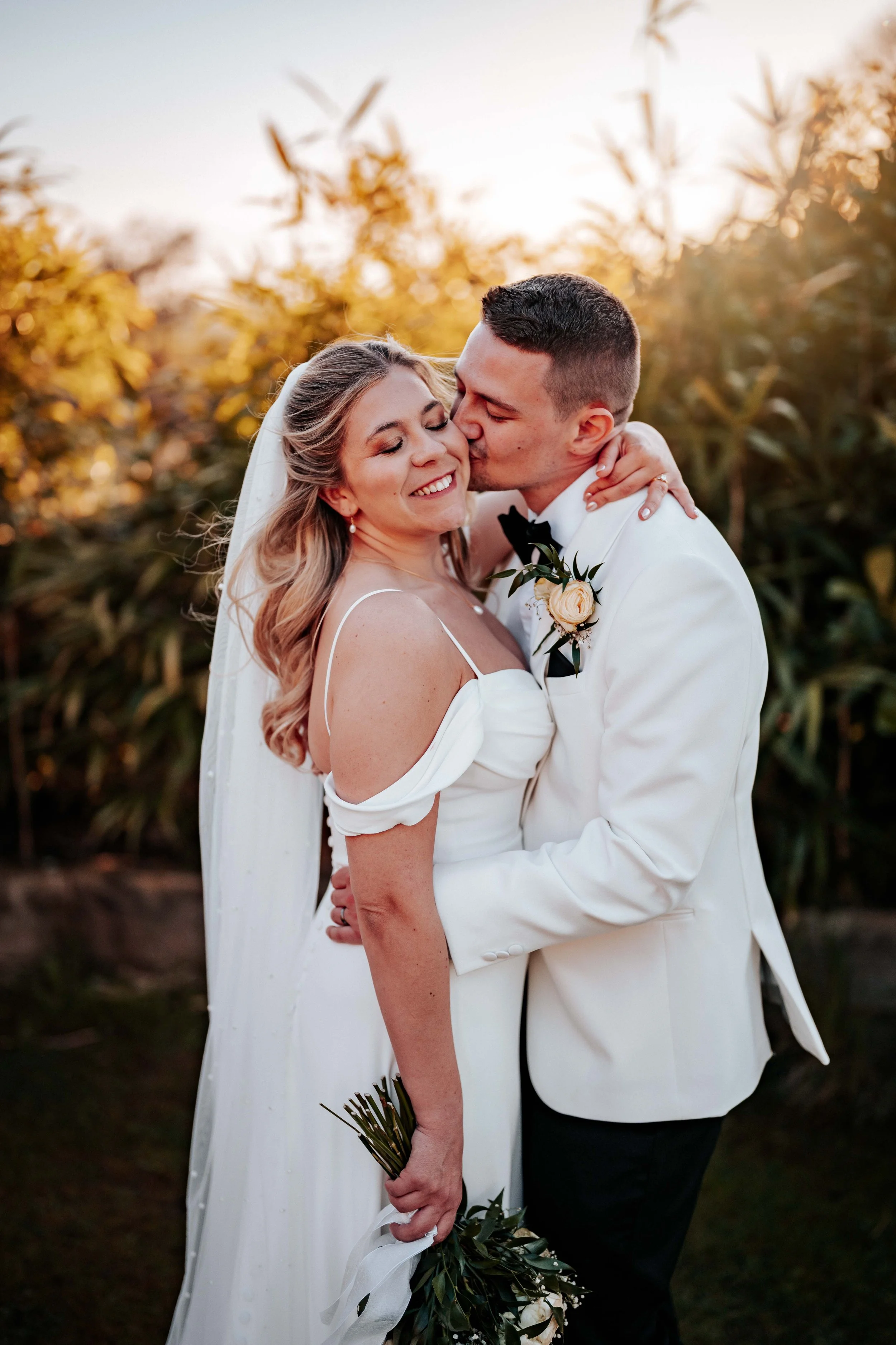 Sam & Anna -- Eden Barn-171.jpg