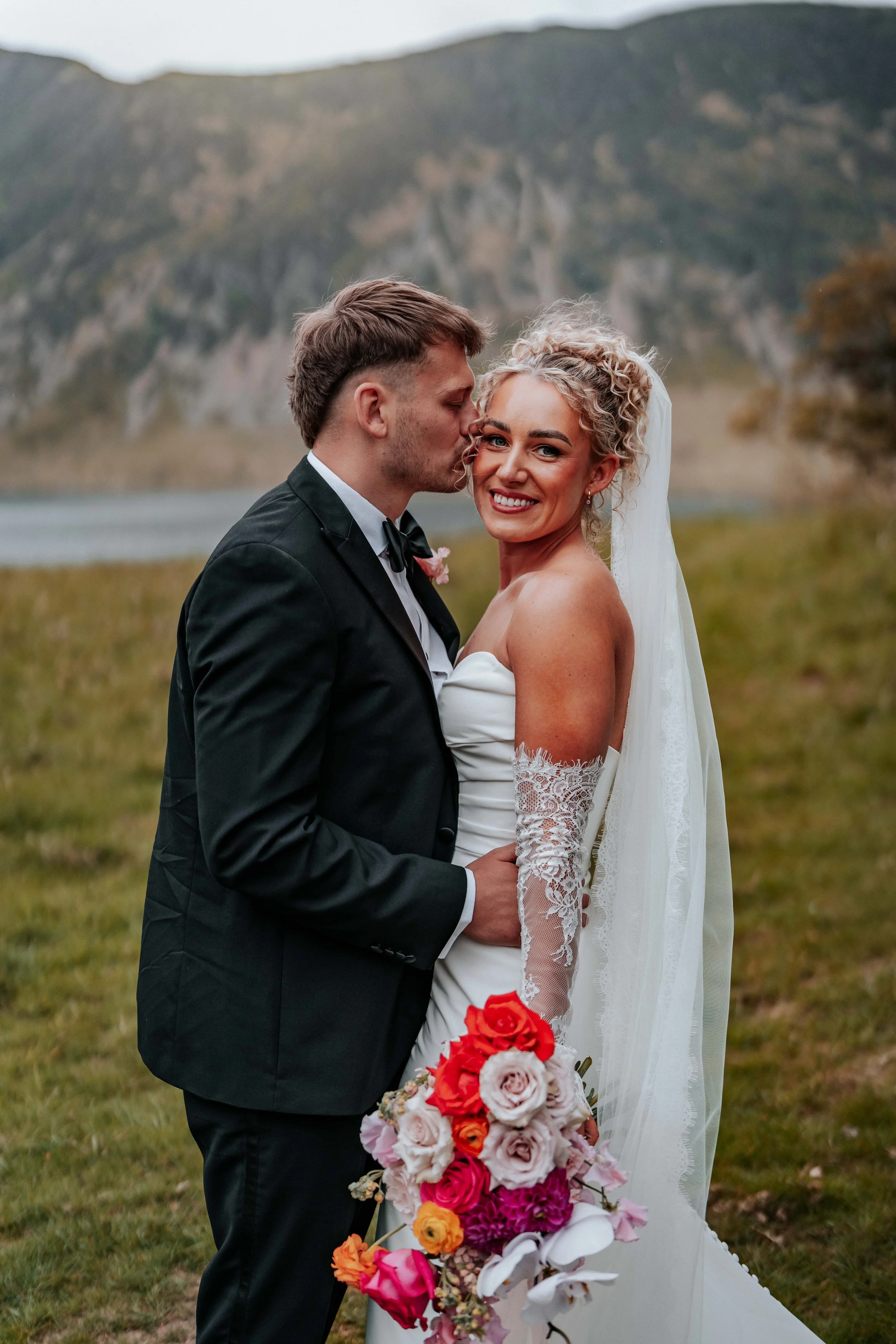 Lewis & Grace -- New House Farm-100.jpg