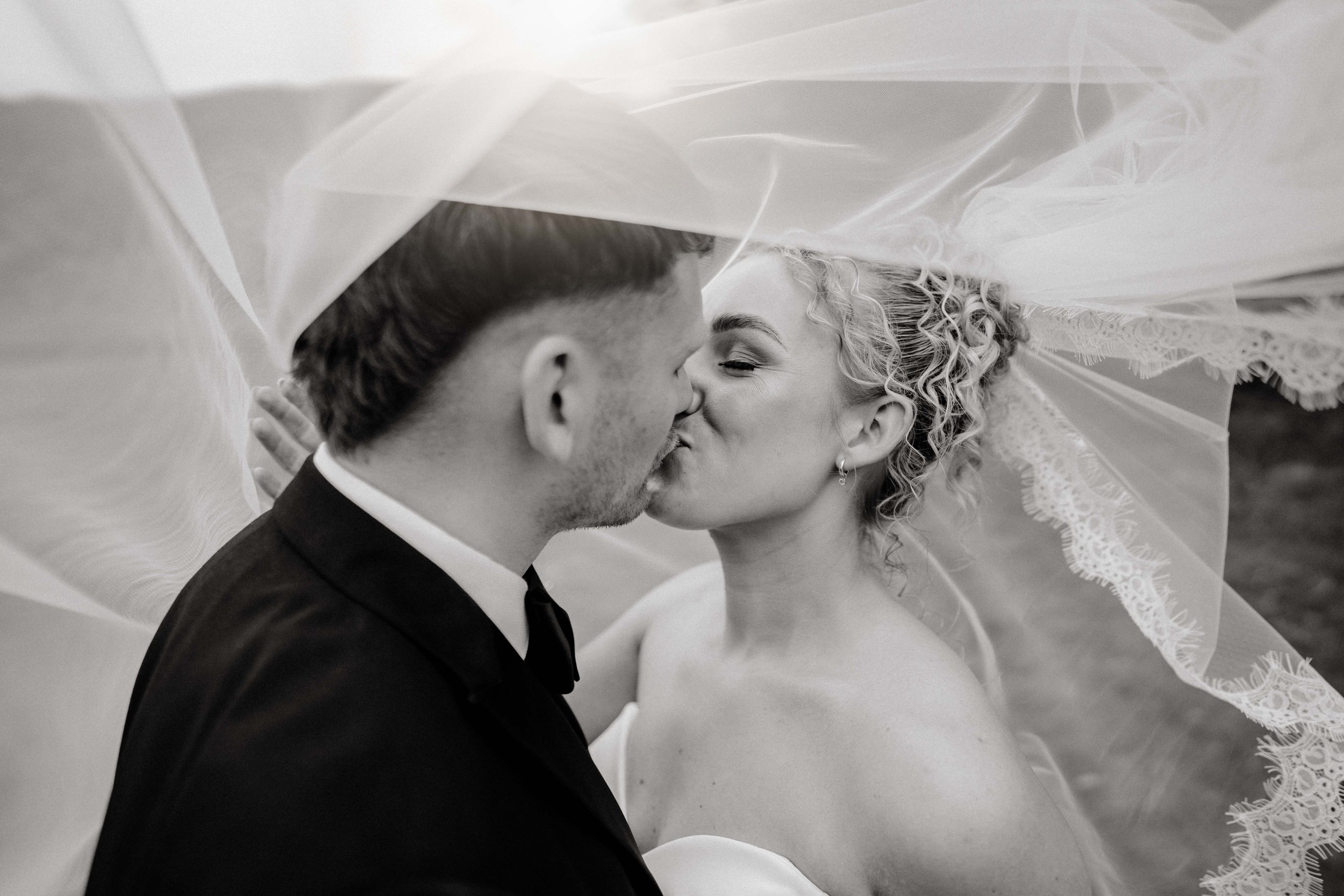 Lewis & Grace -- New House Farm-101.jpg