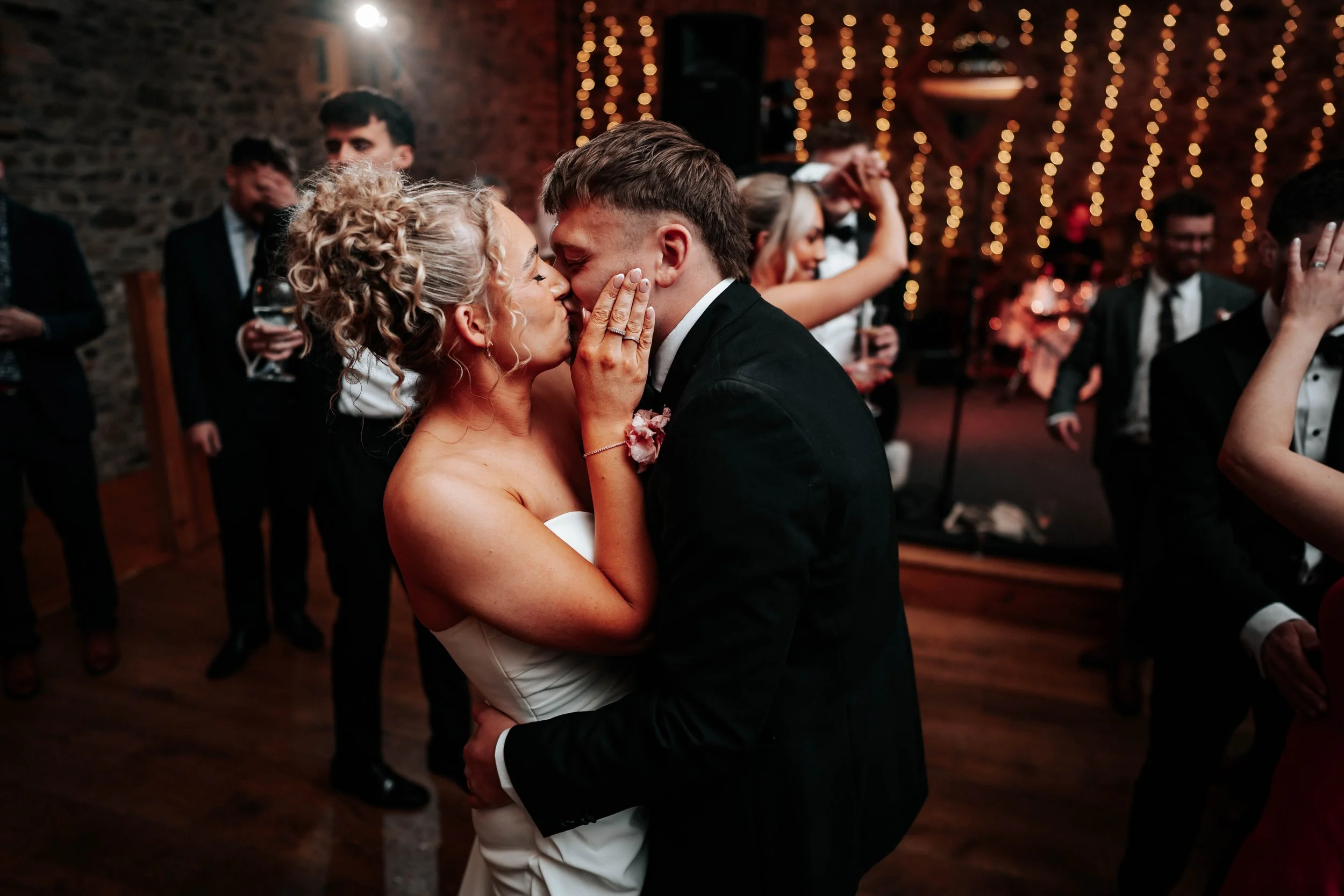 Lewis & Grace -- New House Farm-199.jpg