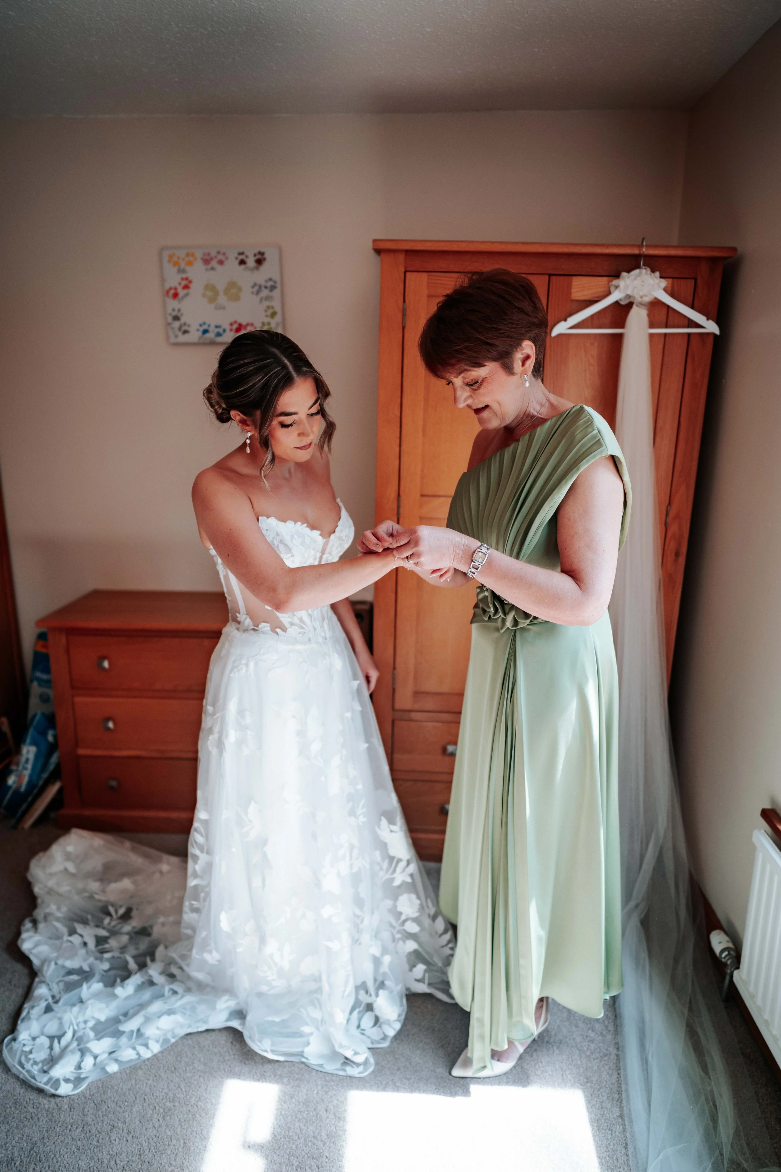 Nicky & Anna -- Roundthorn Country House-25.jpg