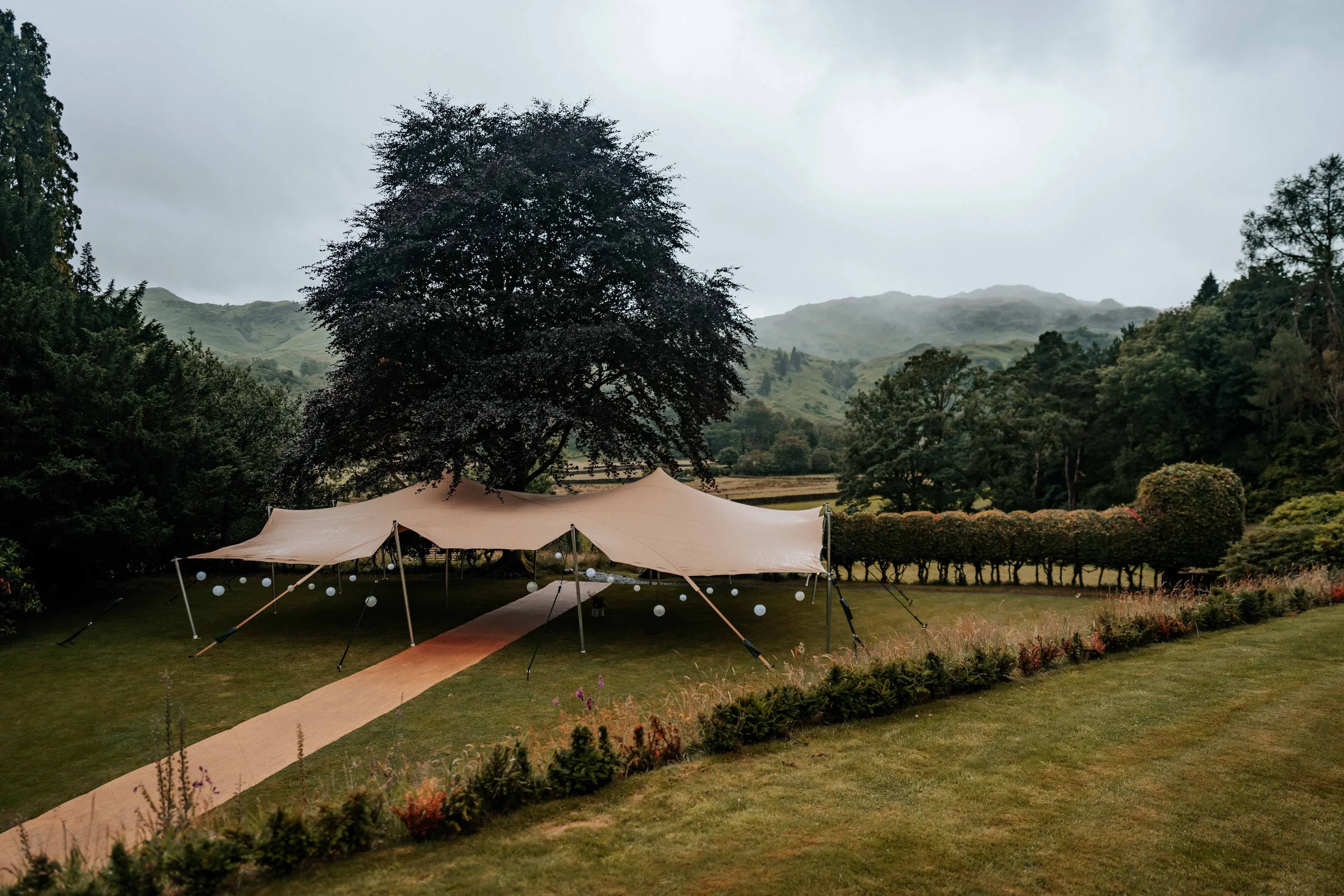 Jamie & Helena -- Lancrigg-6.jpg