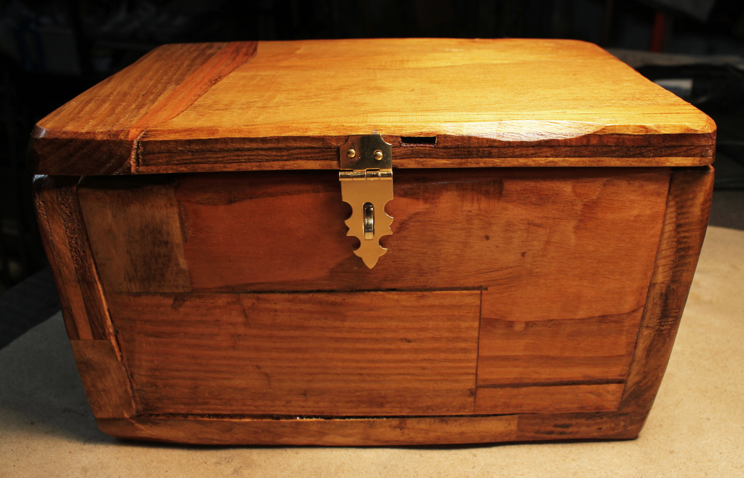 Box .jpg