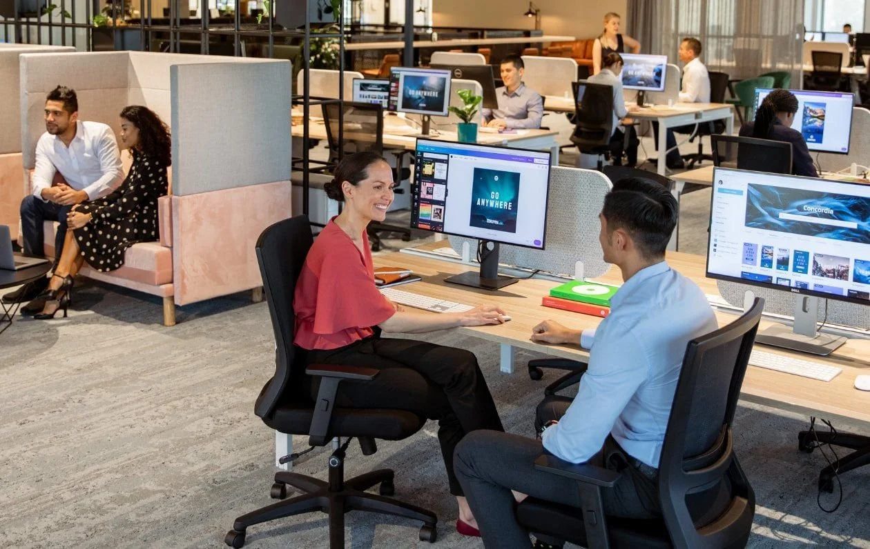 One Minute Brief of the Day: Create posters positioning Canva as your favourite teammate and show how you can design together with @Canva #DesignedWithCanva&nbsp;