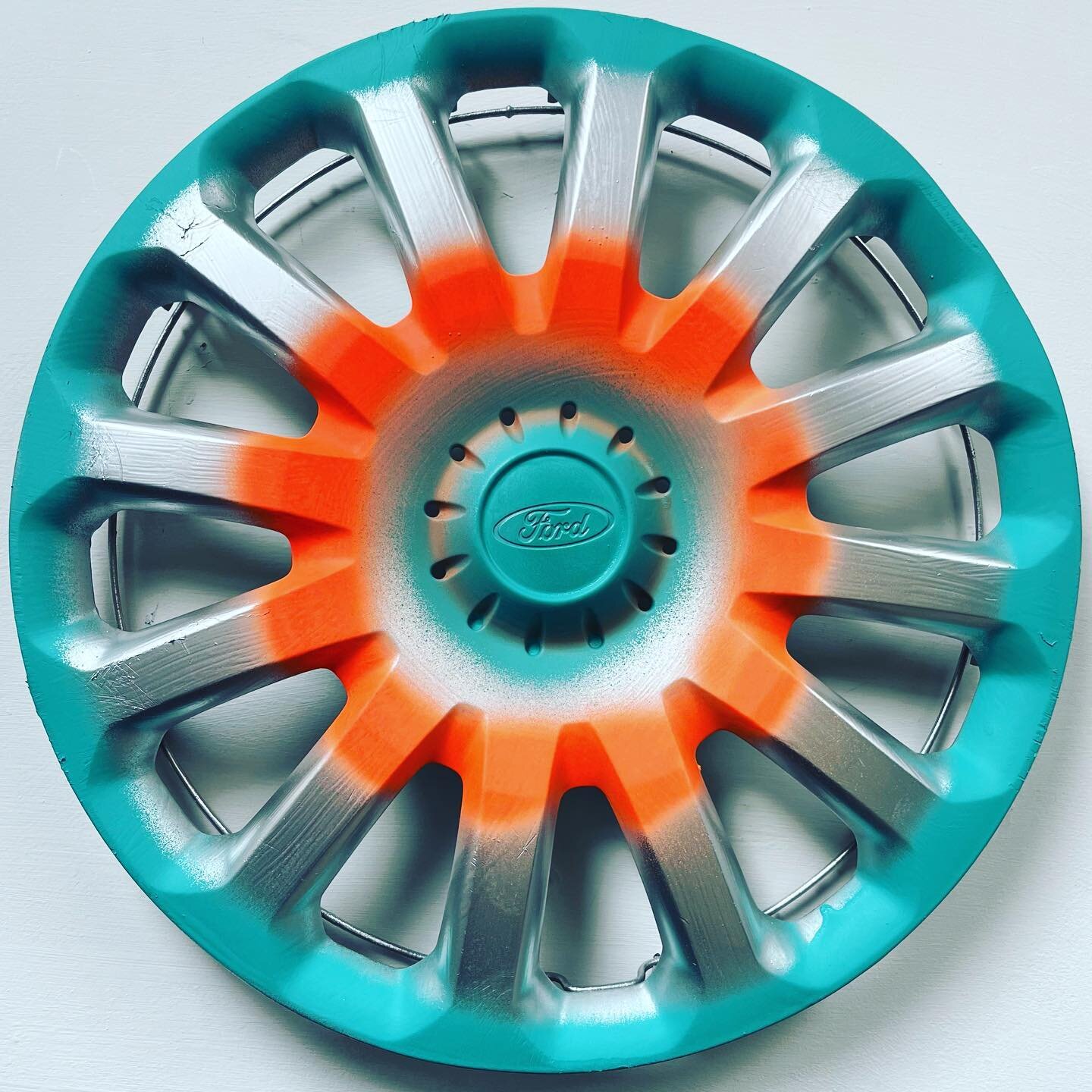 Turquoise. Chrome. Orange. 
A trimendous combination for this @forduk trim. 

Swipe right for progress piccies. 👀