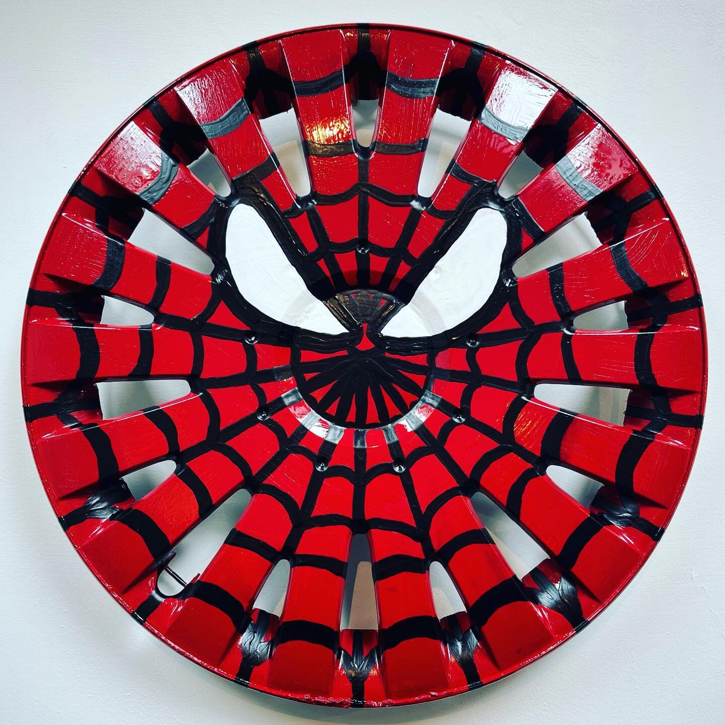 Any @marvel fans want a set of these @spiderman trims? 

Hit me up!! 🕷️ 🎨 🛞