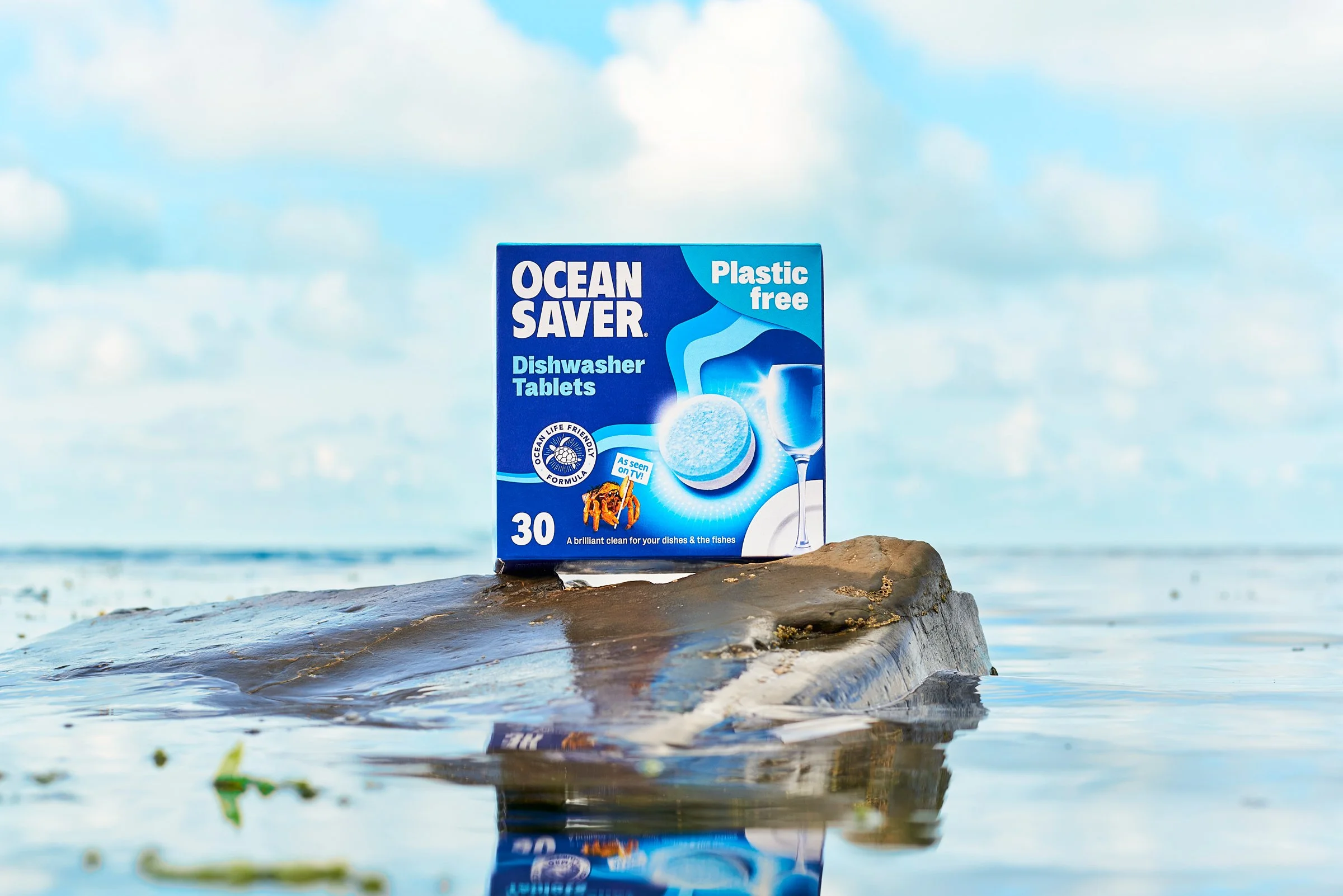 One Minute Brief of the Day: Create 6-sheet style posters to advertise OceanSaver Plastic-Free Dishwasher Tablets @OceanSaverDrops