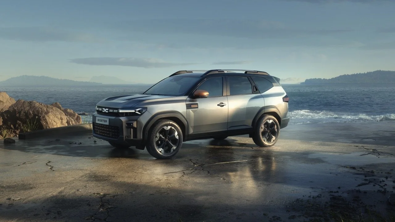 One Minute Brief of the Day: Create posters to promote #TheBigster, the latest and biggest SUV from Dacia.