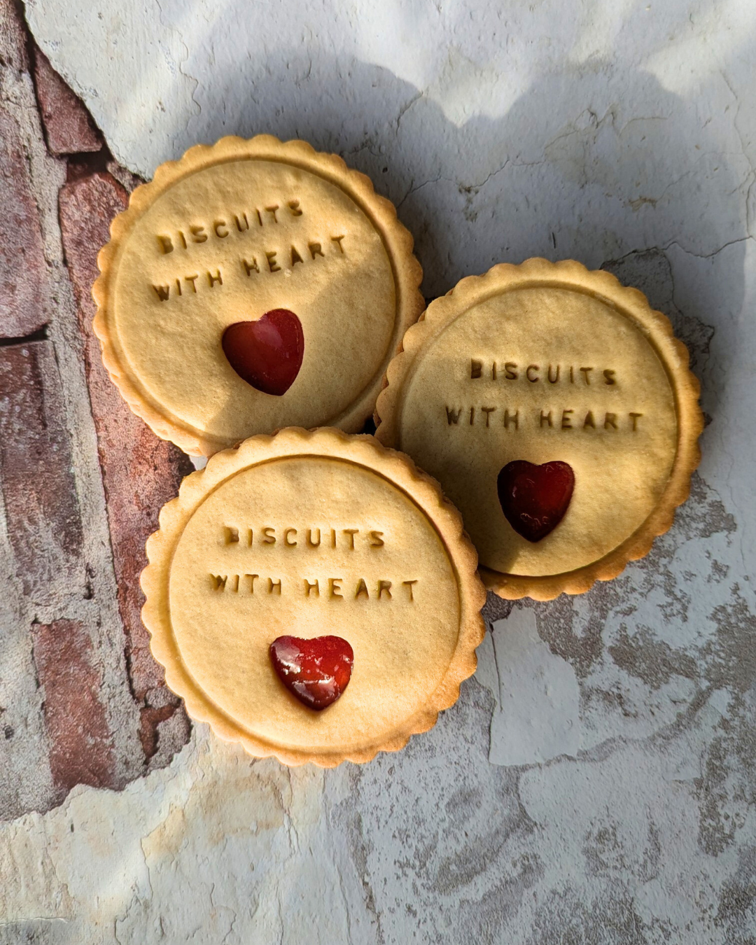 One Minute Brief of the Day: Create posters to Spread Kindness in Biscuit Form with The Biskery. #SayItWithTheBiskery