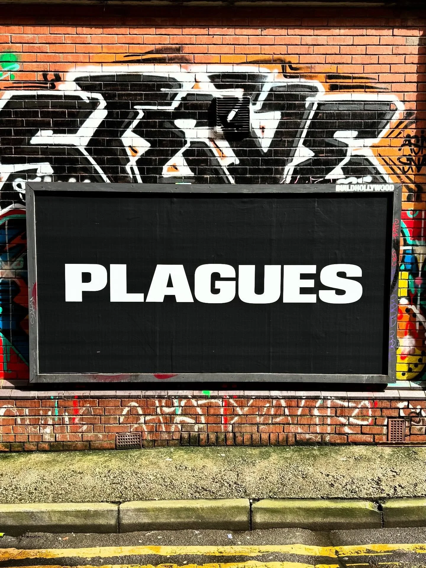 Was intrigued by these posters popping up on @buildhollywood sites in the NQ so I looked into what&rsquo;s happening&hellip;

Turns out @bringmethehorizon have announced an upcoming full-album performance of their deathcore-flavored debut LP, Count Y