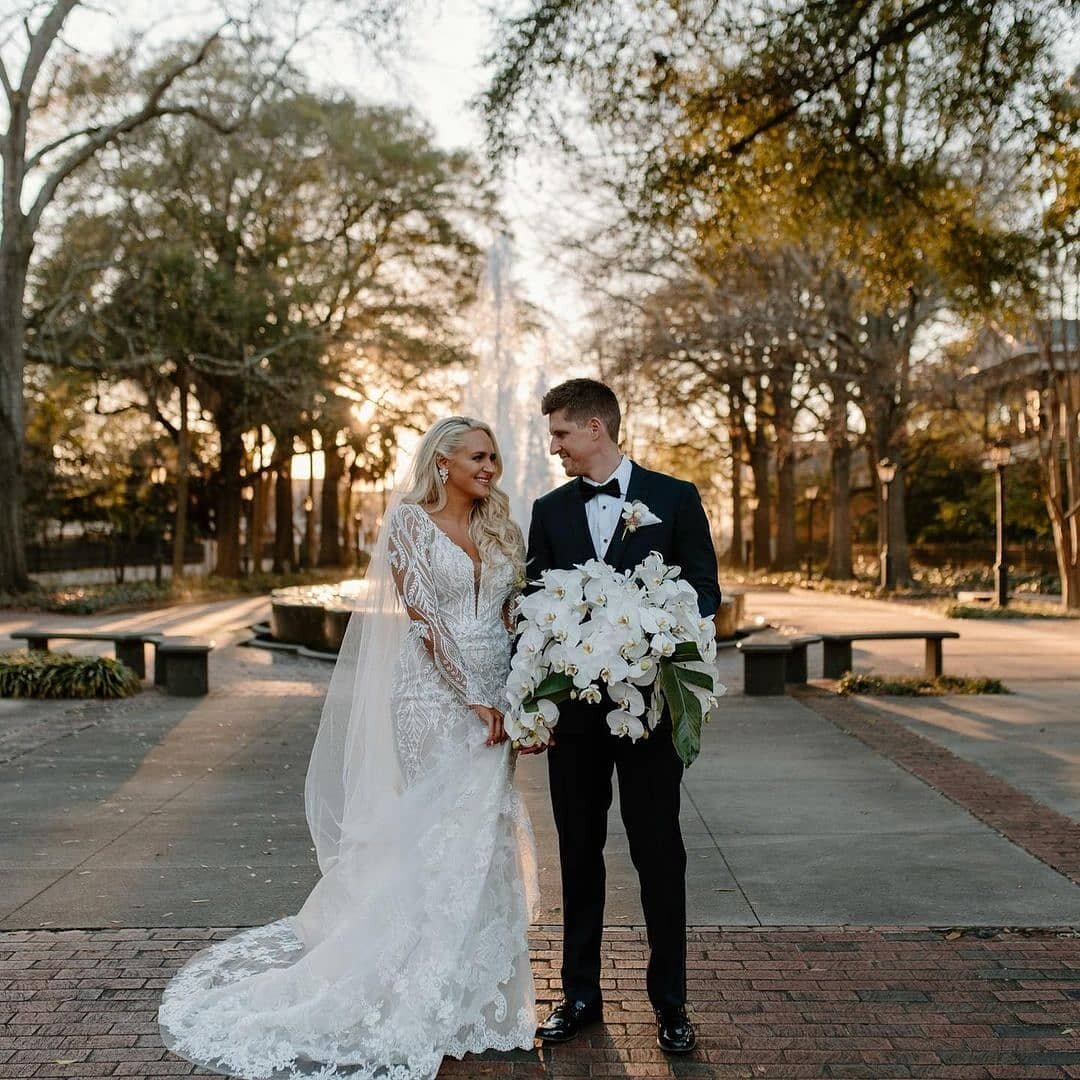 #Repost @meaganwarren
&bull; &bull; &bull; &bull; &bull; &bull;
The Lace House at Arsenal Hill

Happy #weddingwednesday to these two 🕊🕊! It&rsquo;s almost been one month since they said &lsquo;I do!&rsquo; at the @southcarolinalacehouse. Everything