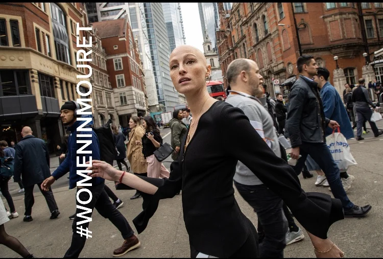 Women In Mouret For Roland Mouret