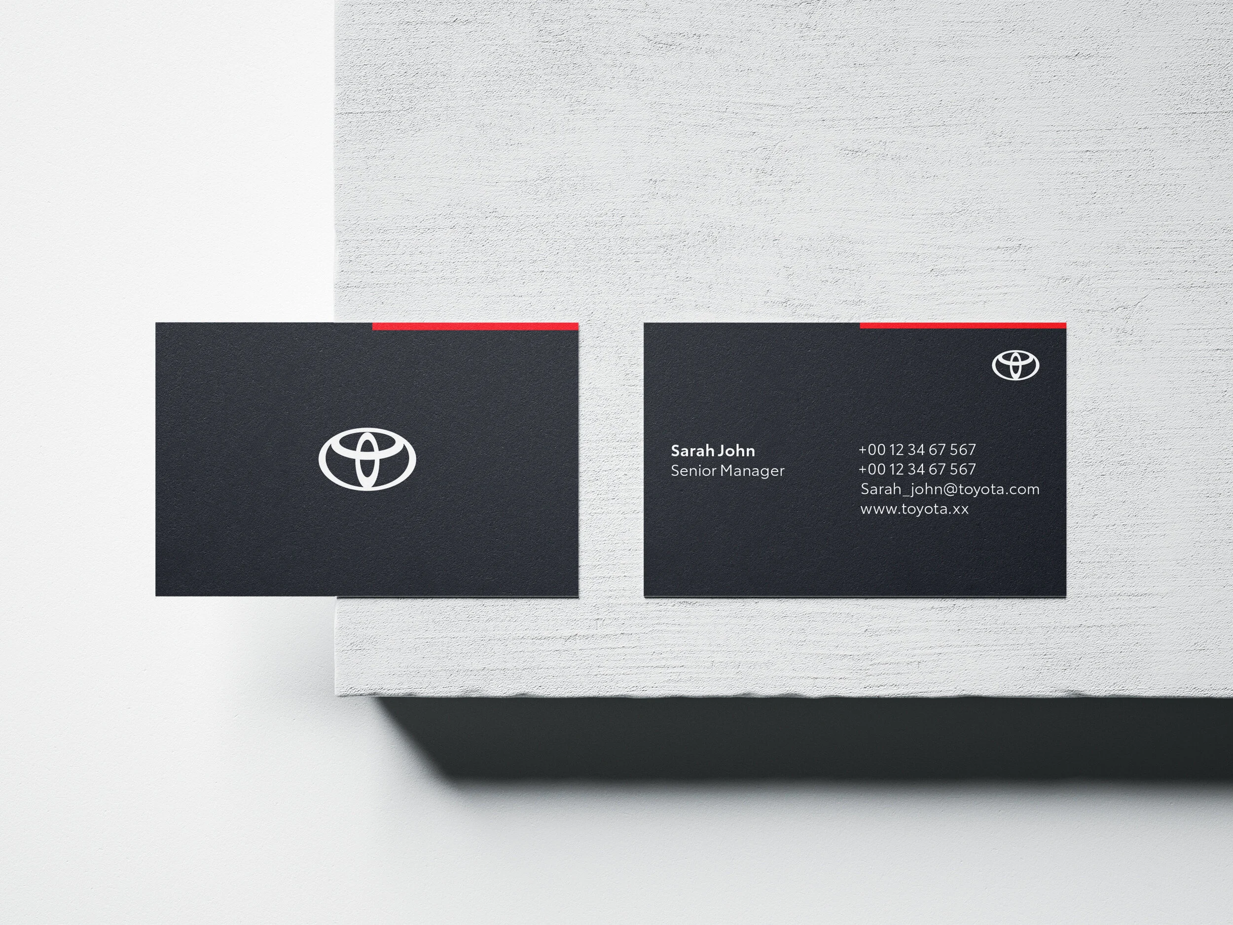 Free_Business_Card_Mockup_4.jpg