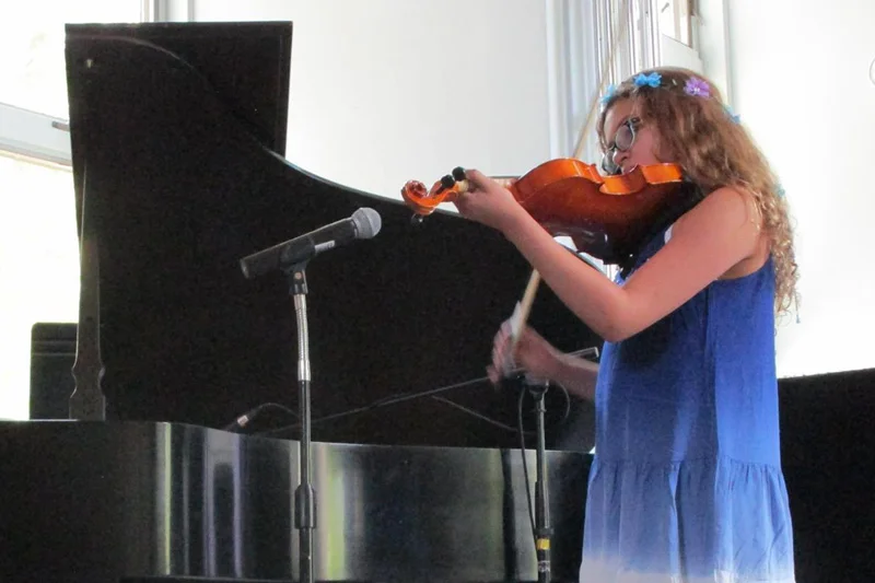 BigBeat_Violin_Lessons_1.jpg