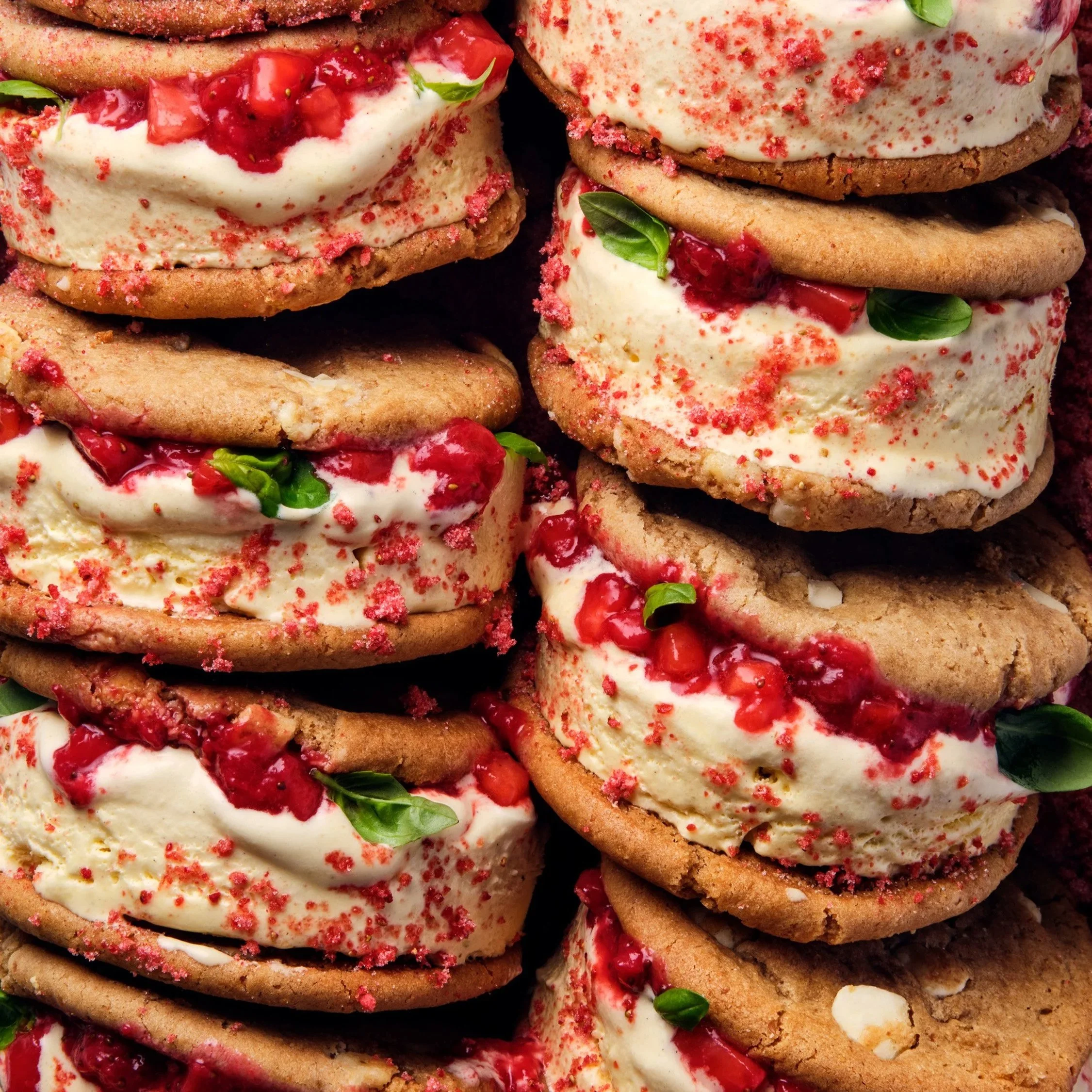 OcadoLife_IceCreamSandwichCover_20.4.26 - 169.jpg