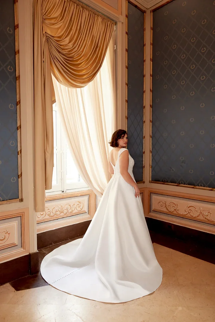 44547PS_FB_Sincerity_Bridal_05932.webp