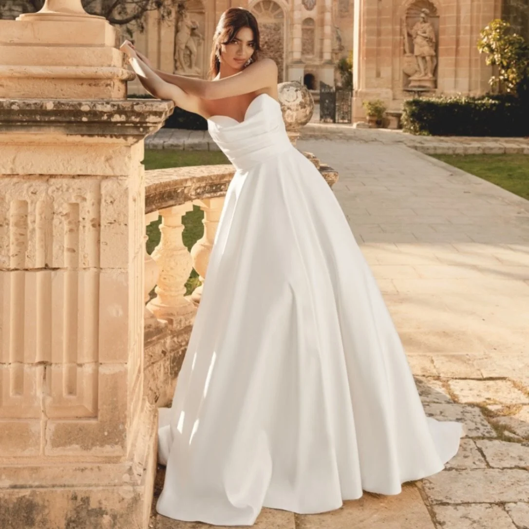 You wanted a classic ballgown? Let me direct you to her 😇🫶

Style 44495 by @sinceritybridal answers all our #TimelessWeddingGown prayers 🤍

#WBridals #YXE #BrideToBe #WeddingDress