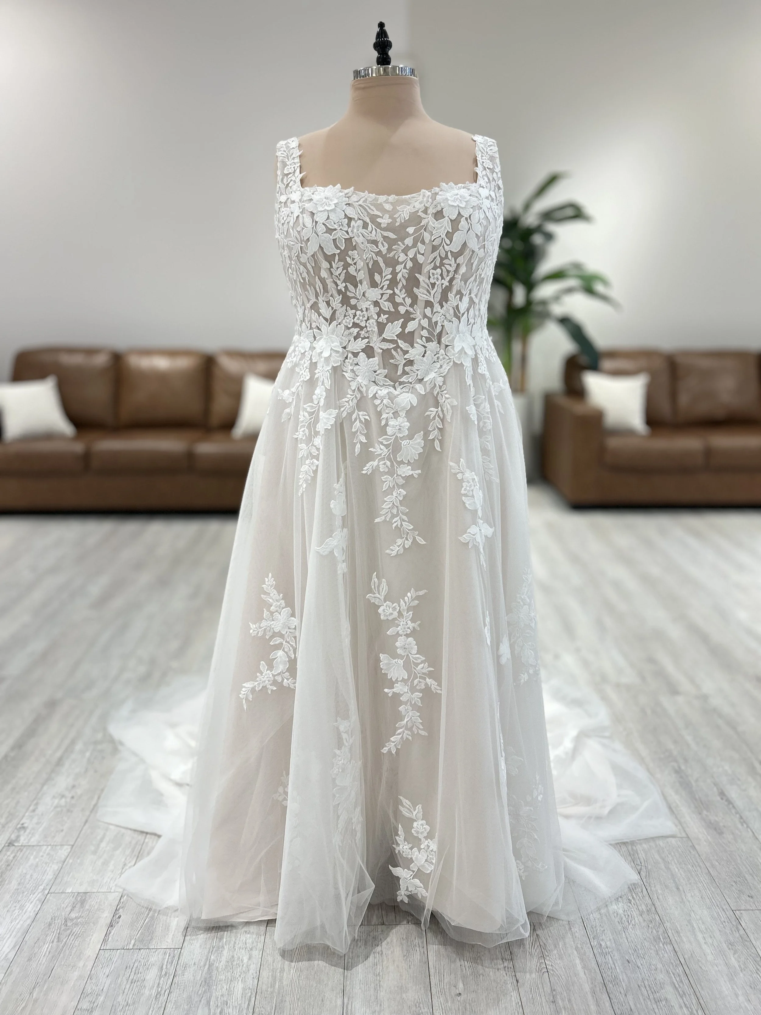 66455 - Lillian West