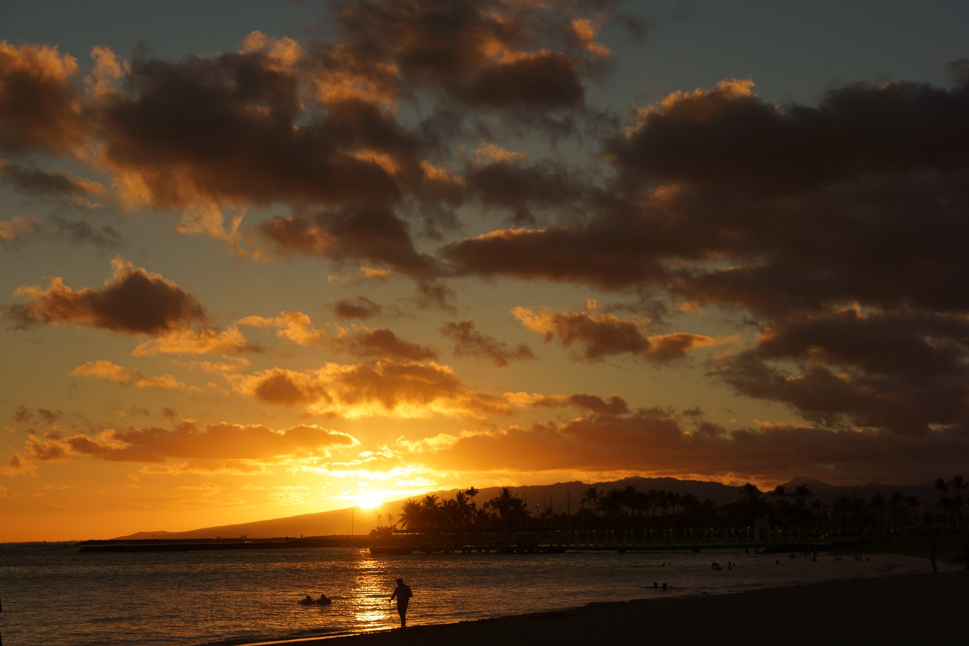 waikiki.jpg