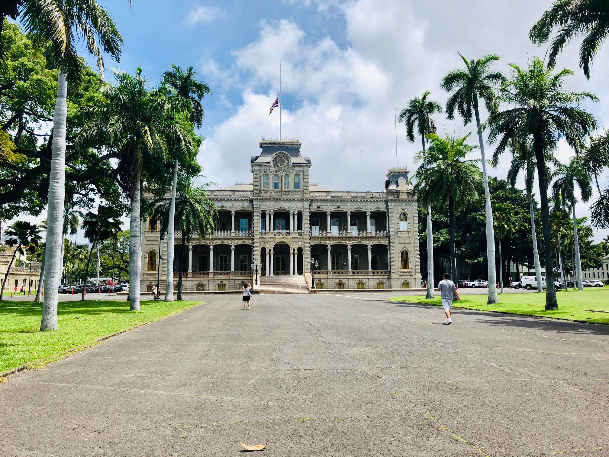 iolanipalaces.jpg