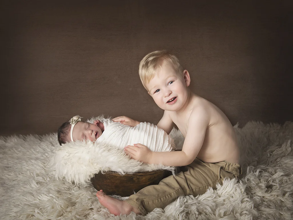 new-sister-photography.jpg