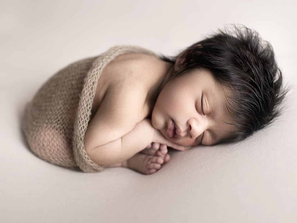 bebe-newborn-photography.jpg