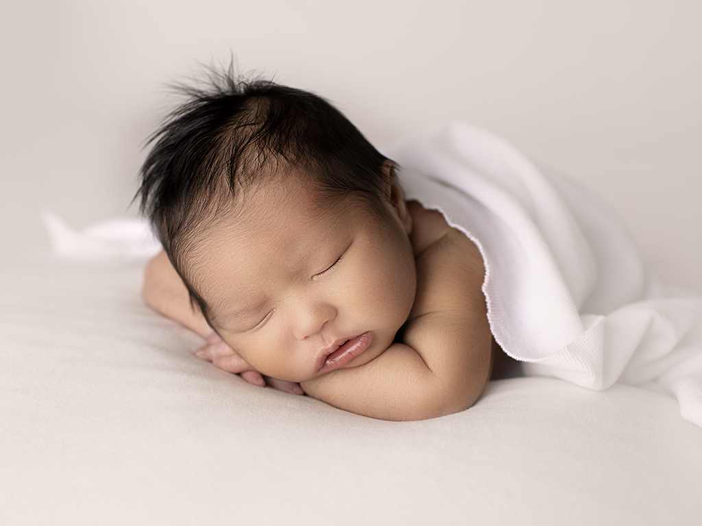 newborn-photographer.jpg