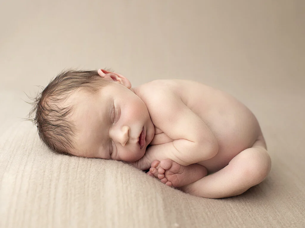 newborn-photographer.jpg